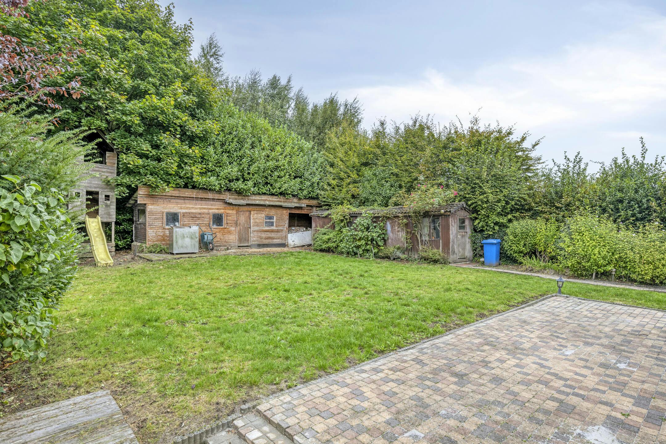 Te renoveren villa met 5 slpk en tuin in Marke foto 20