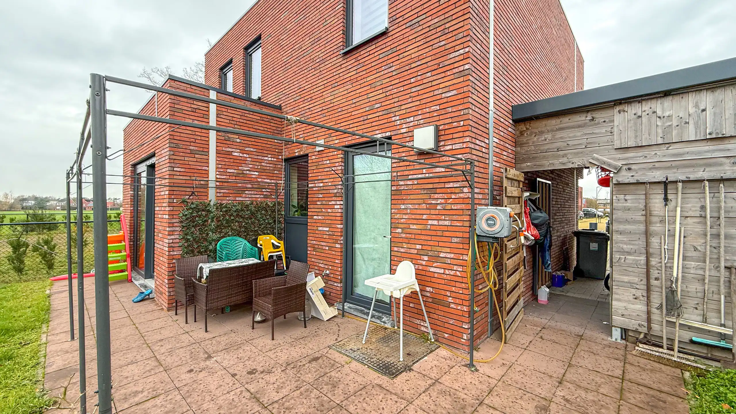 Moderne gezinswoning in rustige doodlopende straat met EPC A foto 27