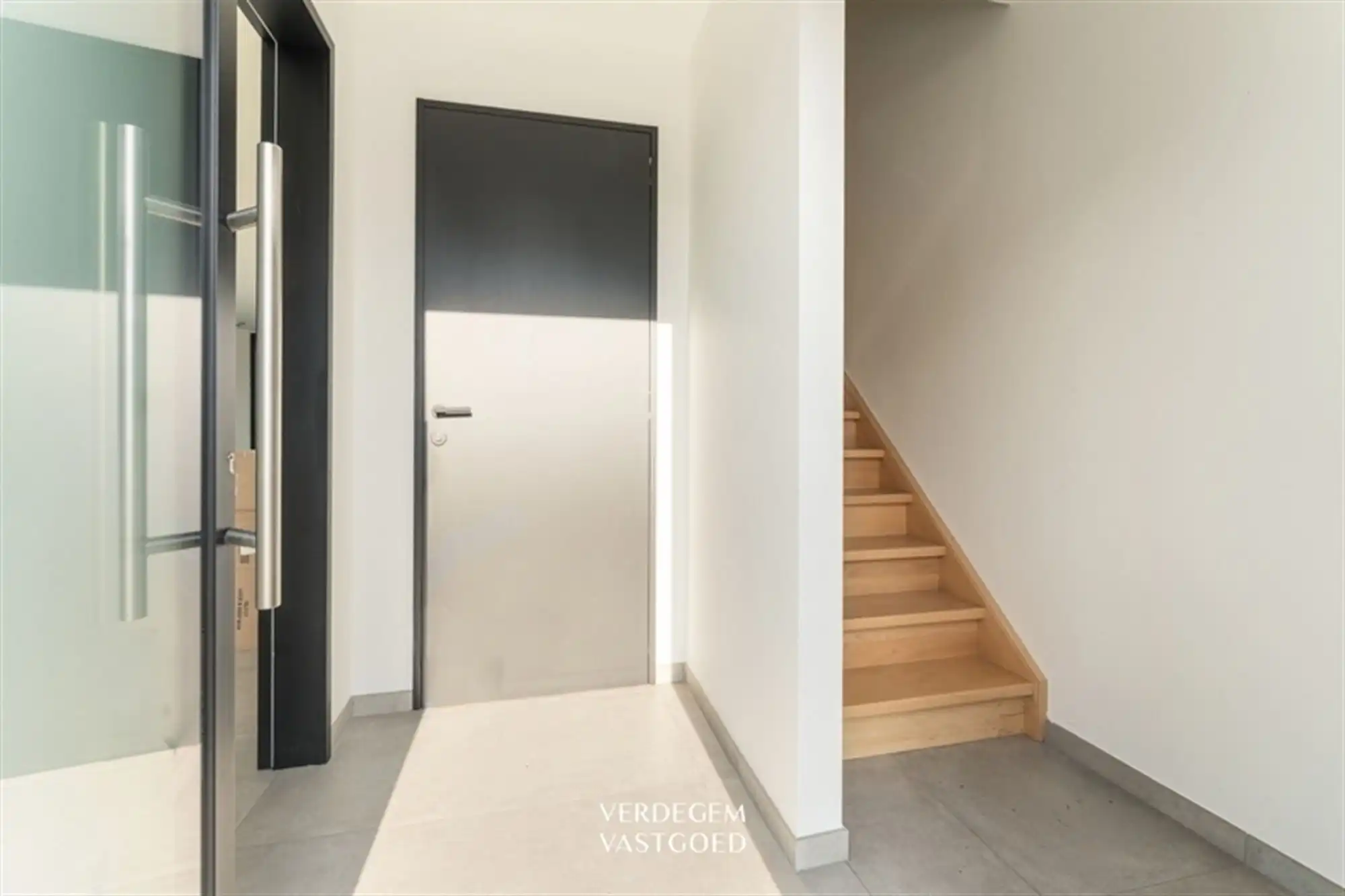 Knappe nieuwbouwwoning met 3 slaapkamers en weidse zichten foto 13