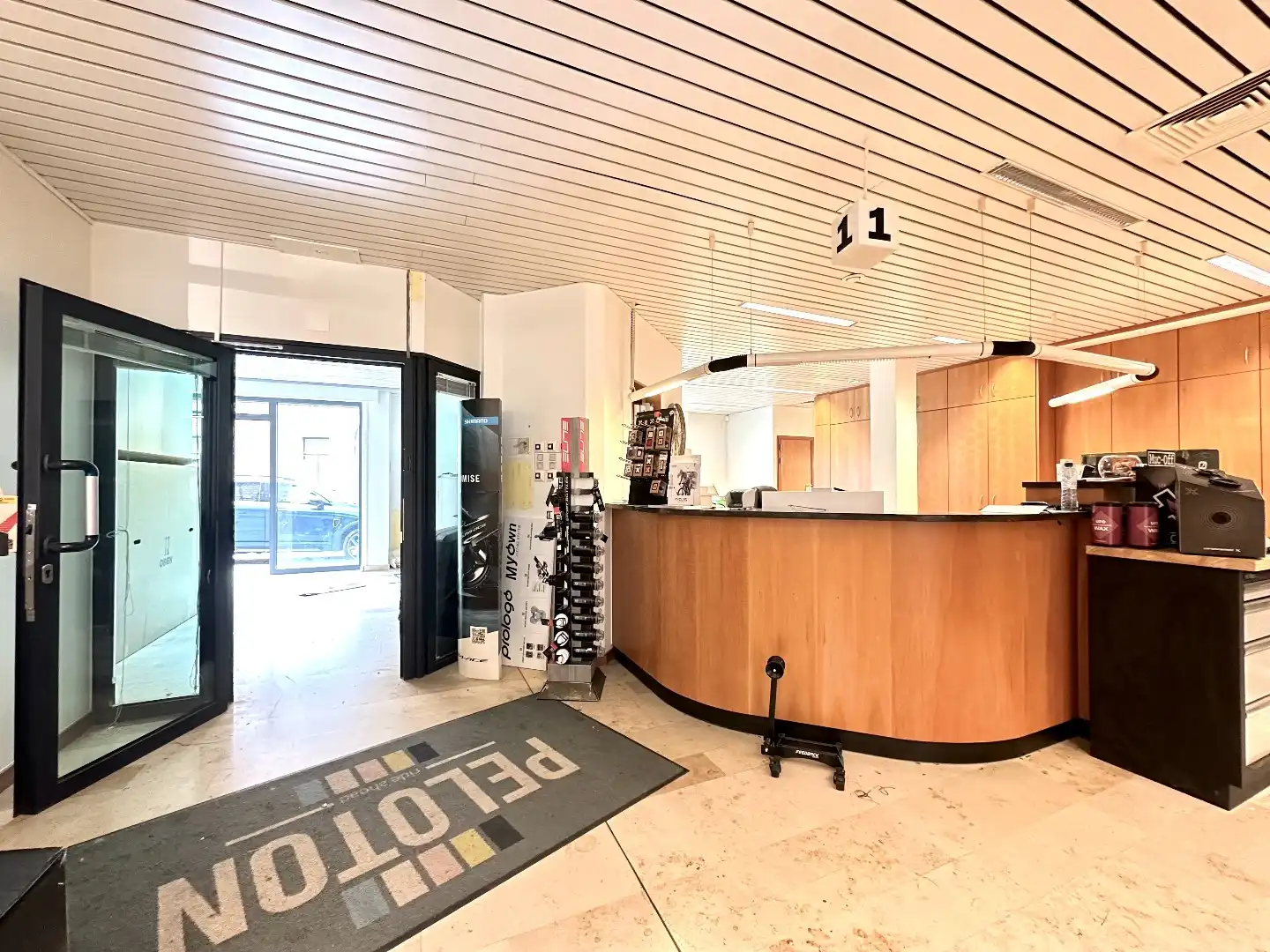 Handels/kantoor ruimte te huur in Voeren – ruim, praktisch en goed bereikbaar foto 3