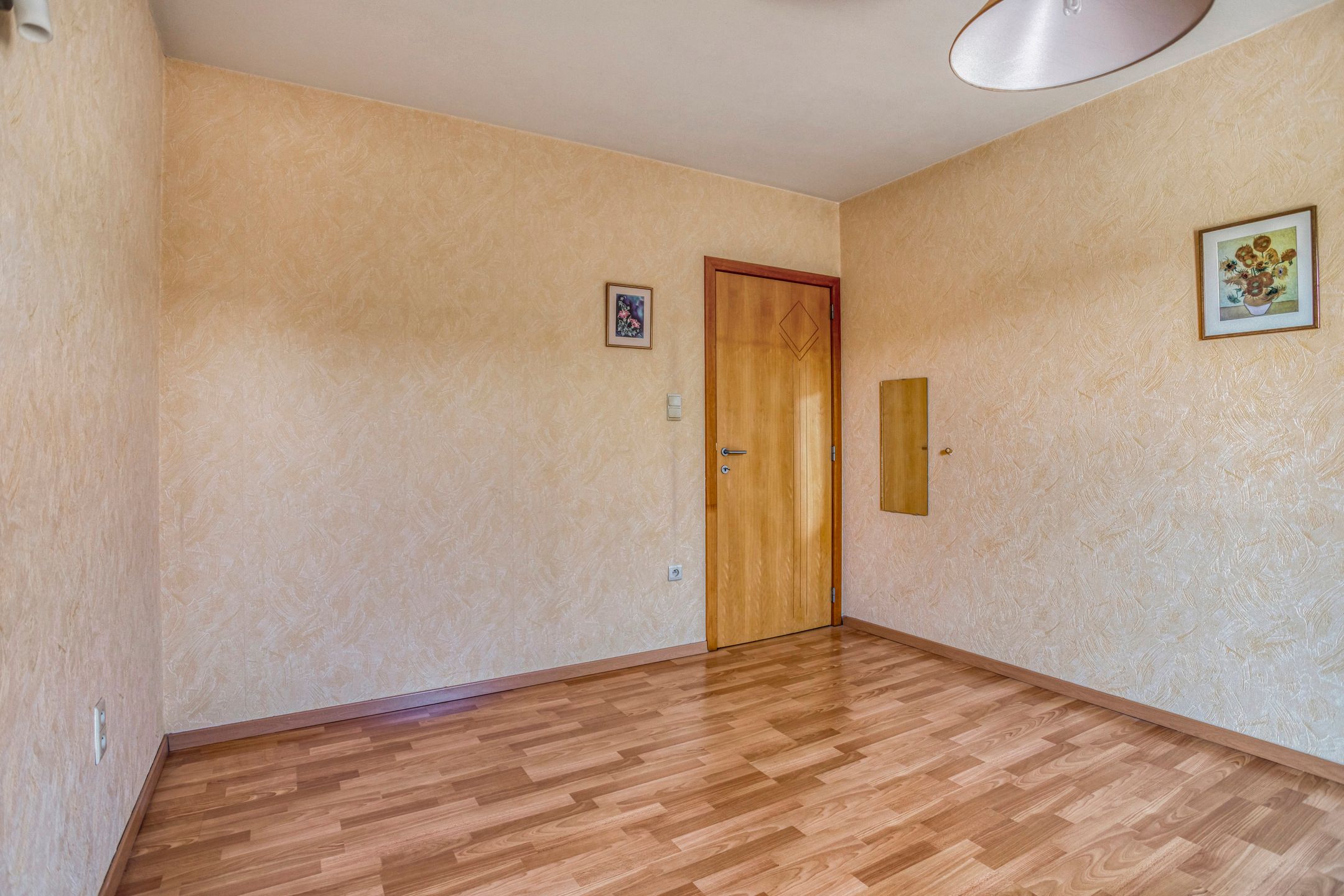 Gelijkvloerse, instapklare woning met ruime zolder foto 8