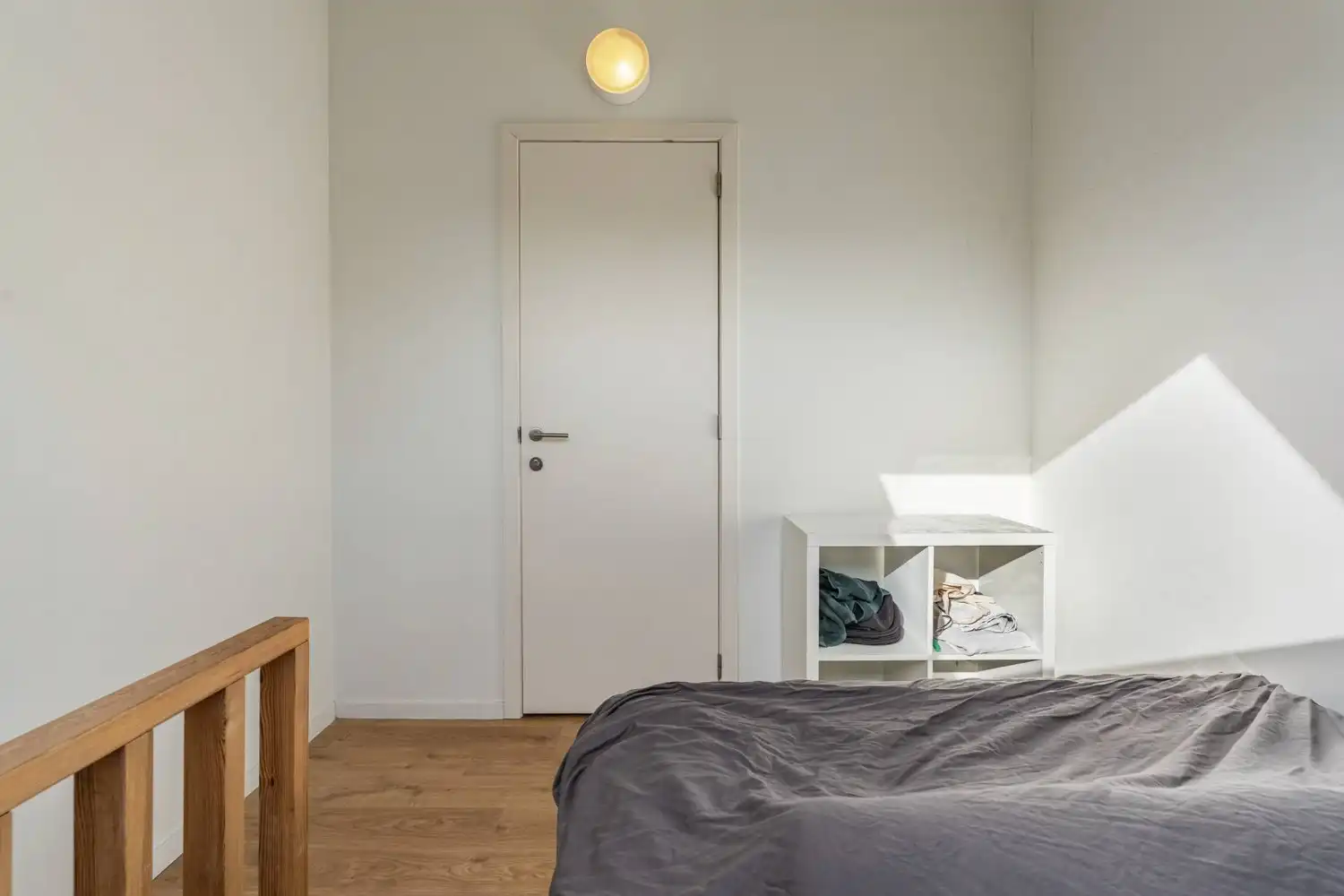 Recente studentenkamer met eigen sanitair in het luxueuze Ramberghof te centrum Leuven! foto 8
