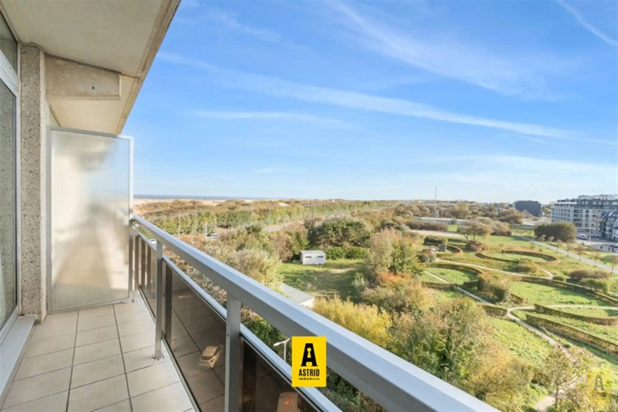 1 slaapkamer – 2 balkon met zeezicht – topligging nabij zee en duinen foto 13