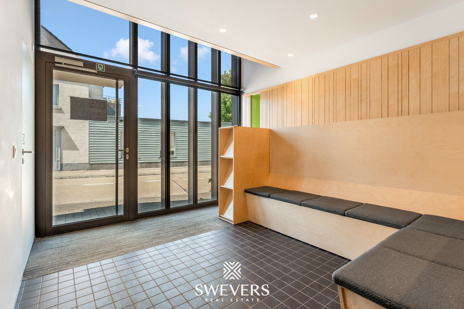 Veelzijdig handelspand op toplocatie in het centrum van Beringen foto 33