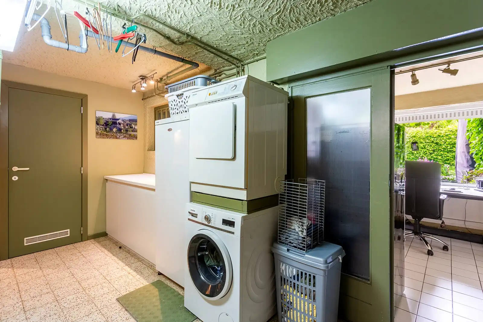 Instapklare bel-etagewoning met 3 slaapkamers en groene tuin foto 8
