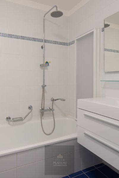Ruim zongericht appartement met 2 slaapkamers. foto 22