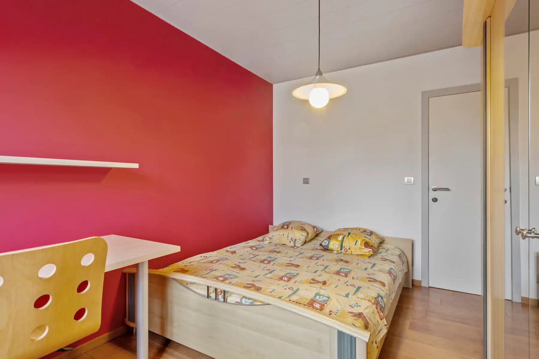 Ruime loods met ruime instapklare woning te Oostende. foto 10