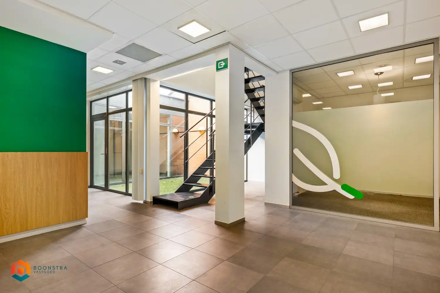 Veelzijdig opbrengsteigendom in centrum Putte foto 4