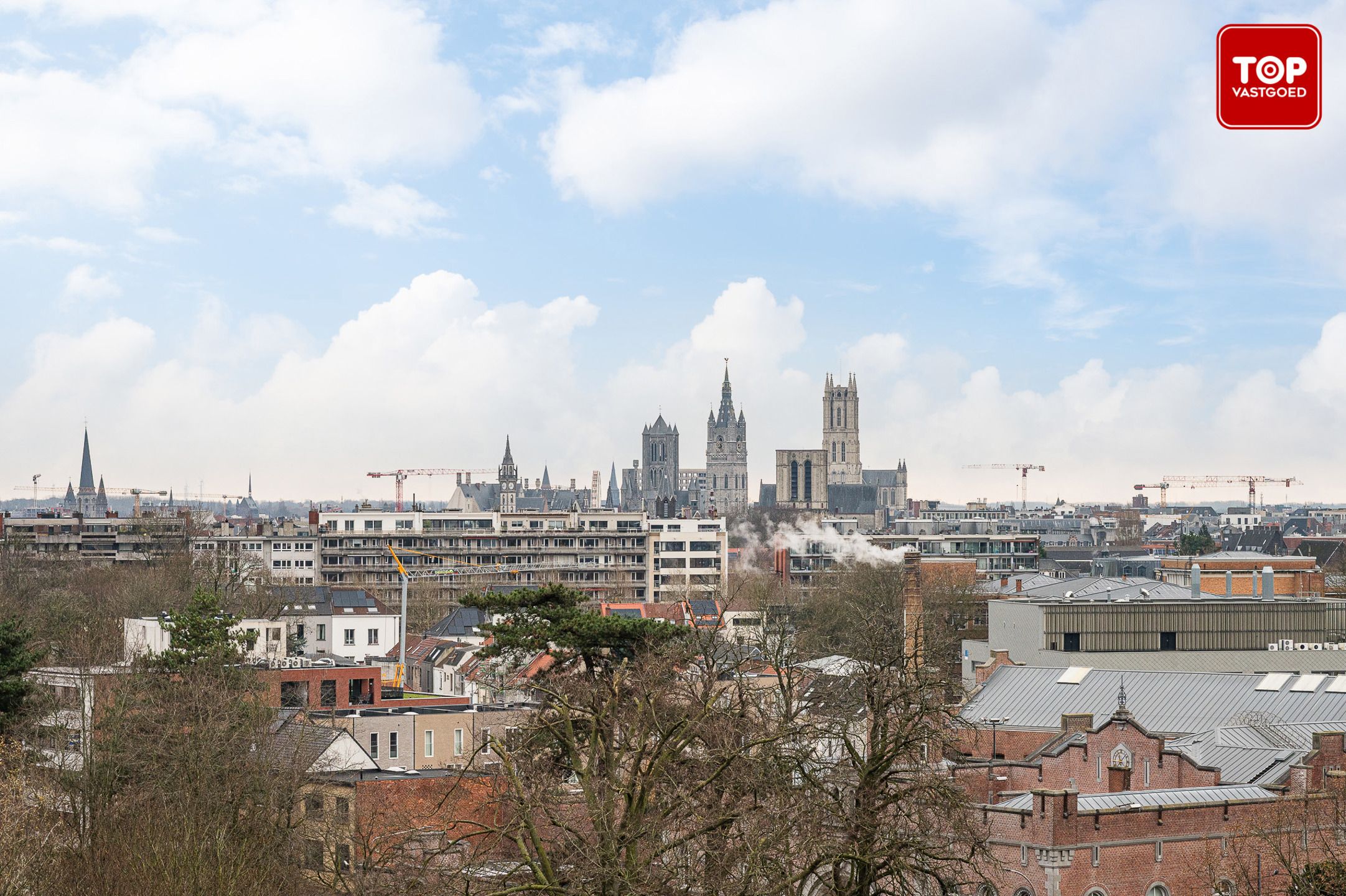 Instapklaar appartement met mooie vergezichten. foto 24