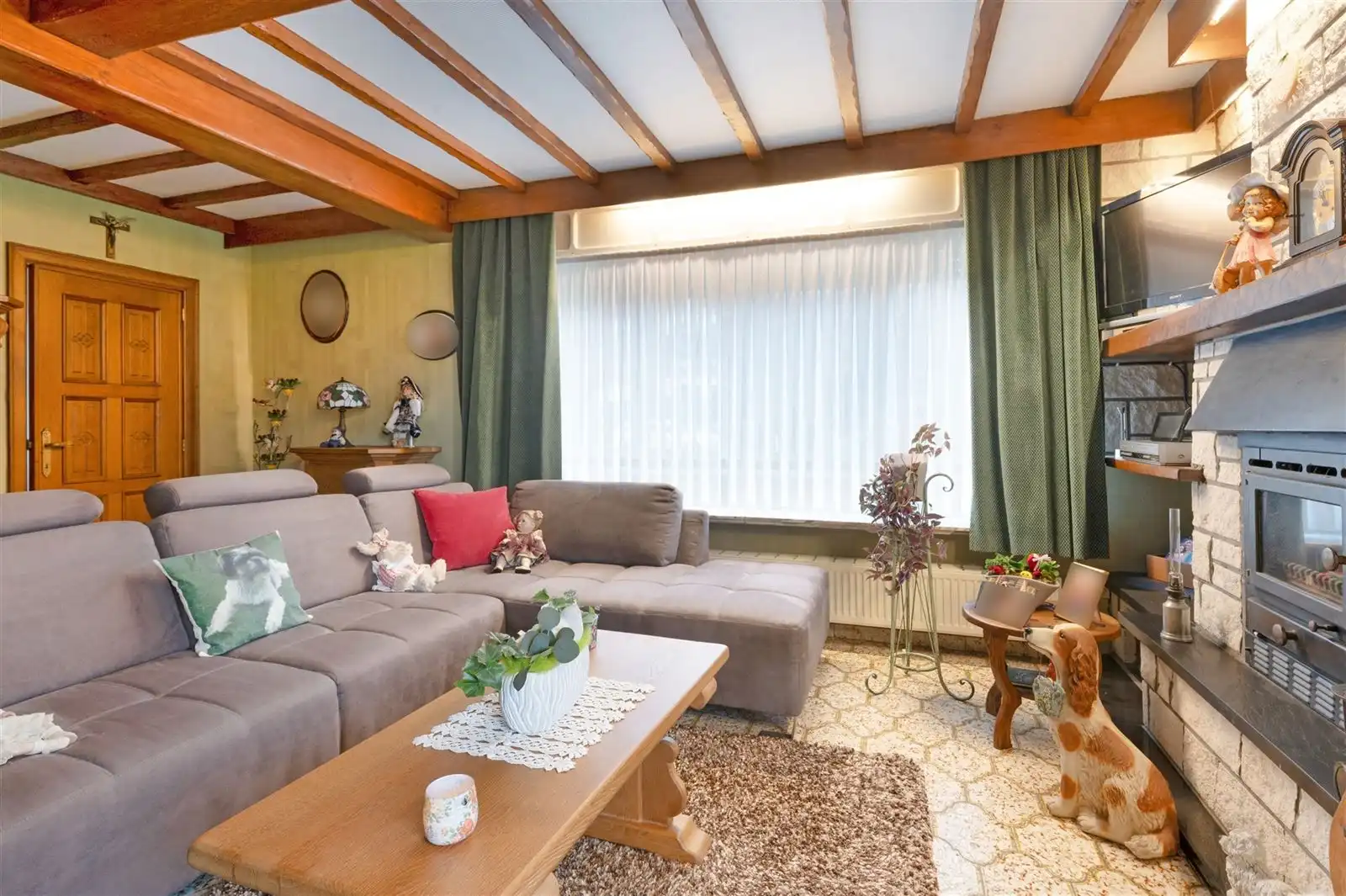 Gelijkvloers Appartement met garage en tuin foto 5