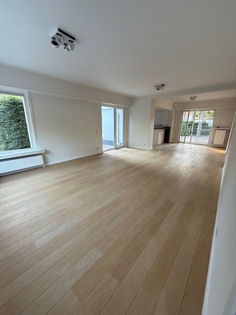Gerenoveerde villa op prachtige locatie foto 3