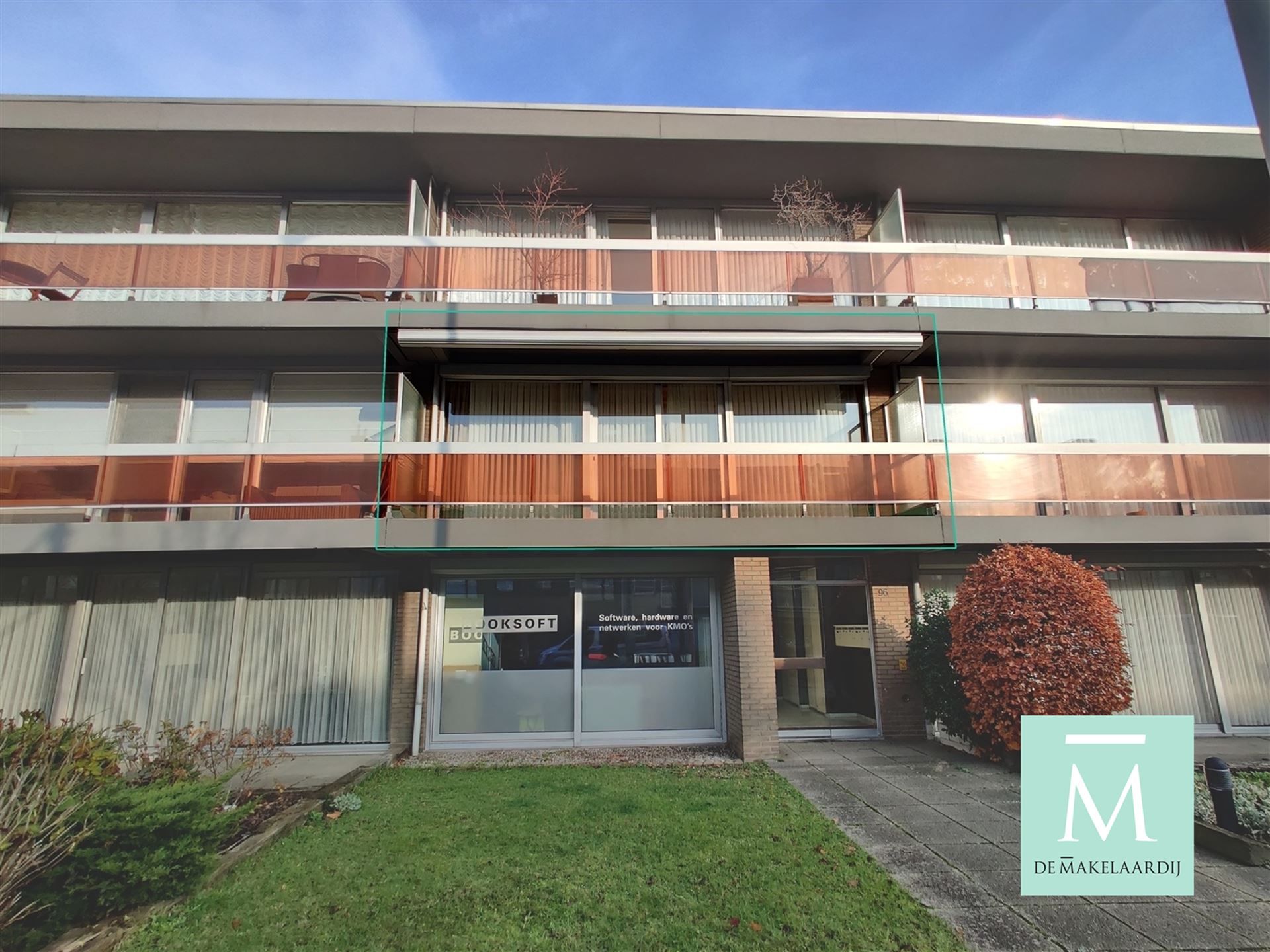 Ruim appartement met 2 slaapkamers en terras in Merksem foto 2