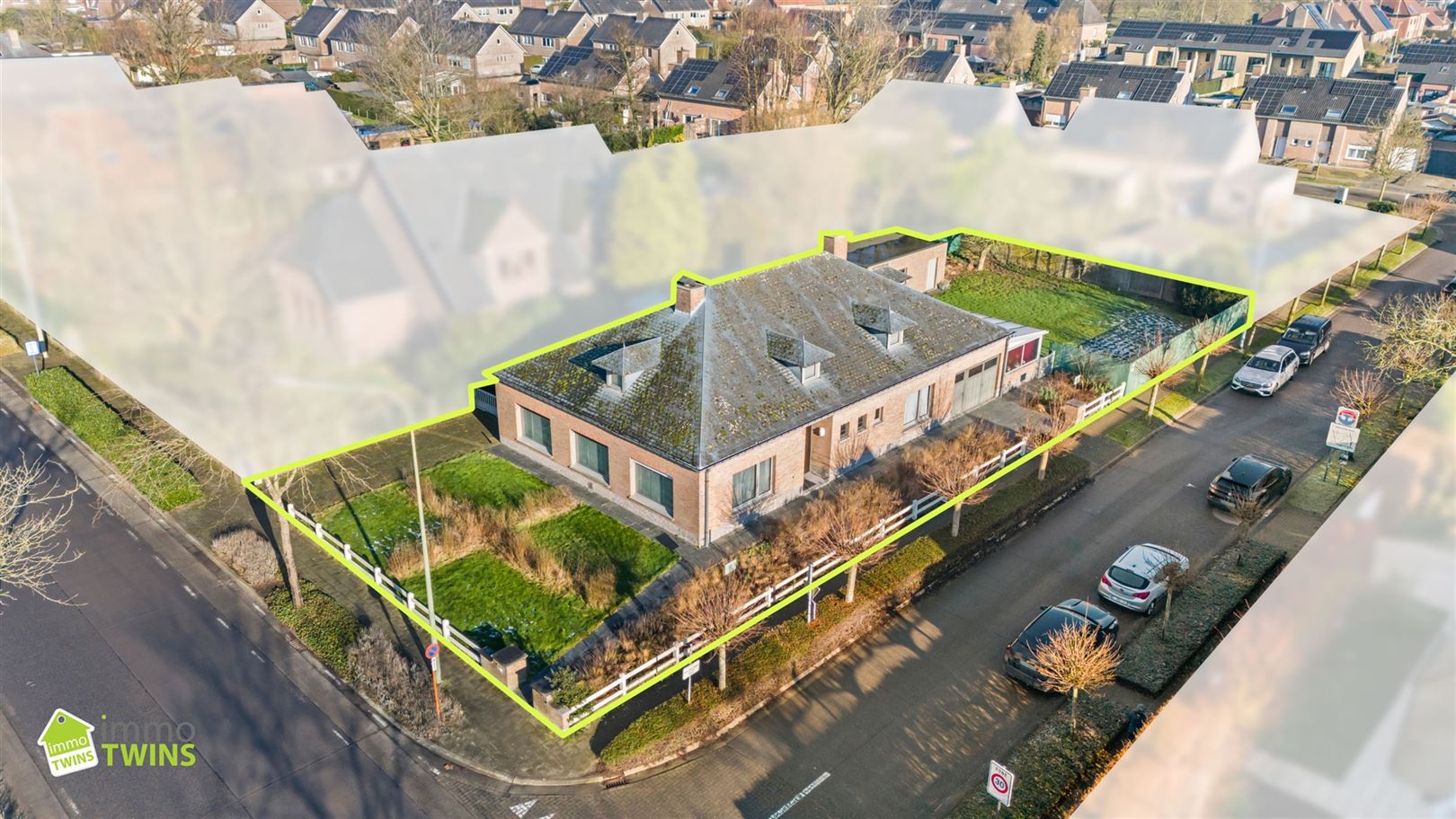 Riante open bebouwing op een perceel van 988m² op topligging in Zele.  foto 4