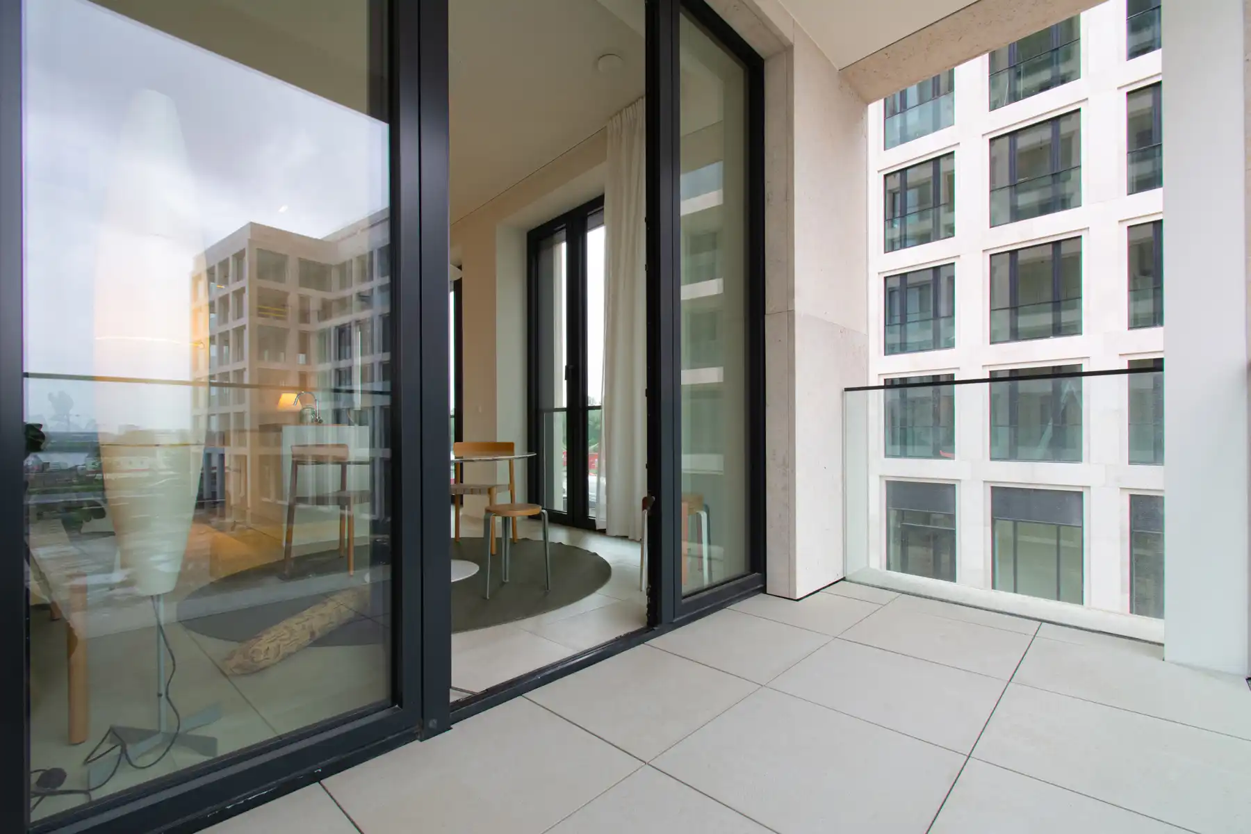 Mooi gemeubeld 3k appartement met prachtig zicht op Schelde foto 9