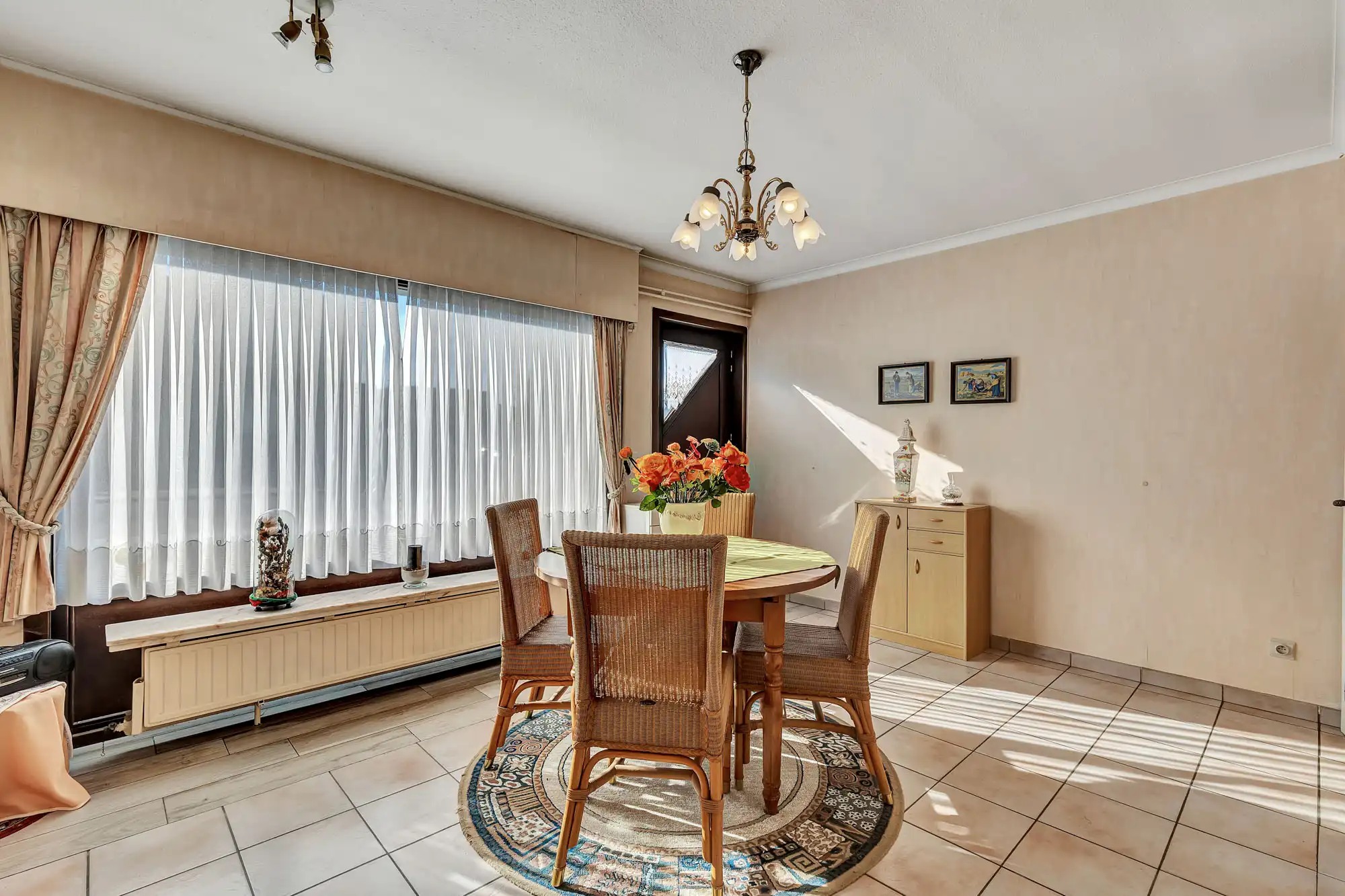 Woning met potentieel en commerciële ruimte foto 5