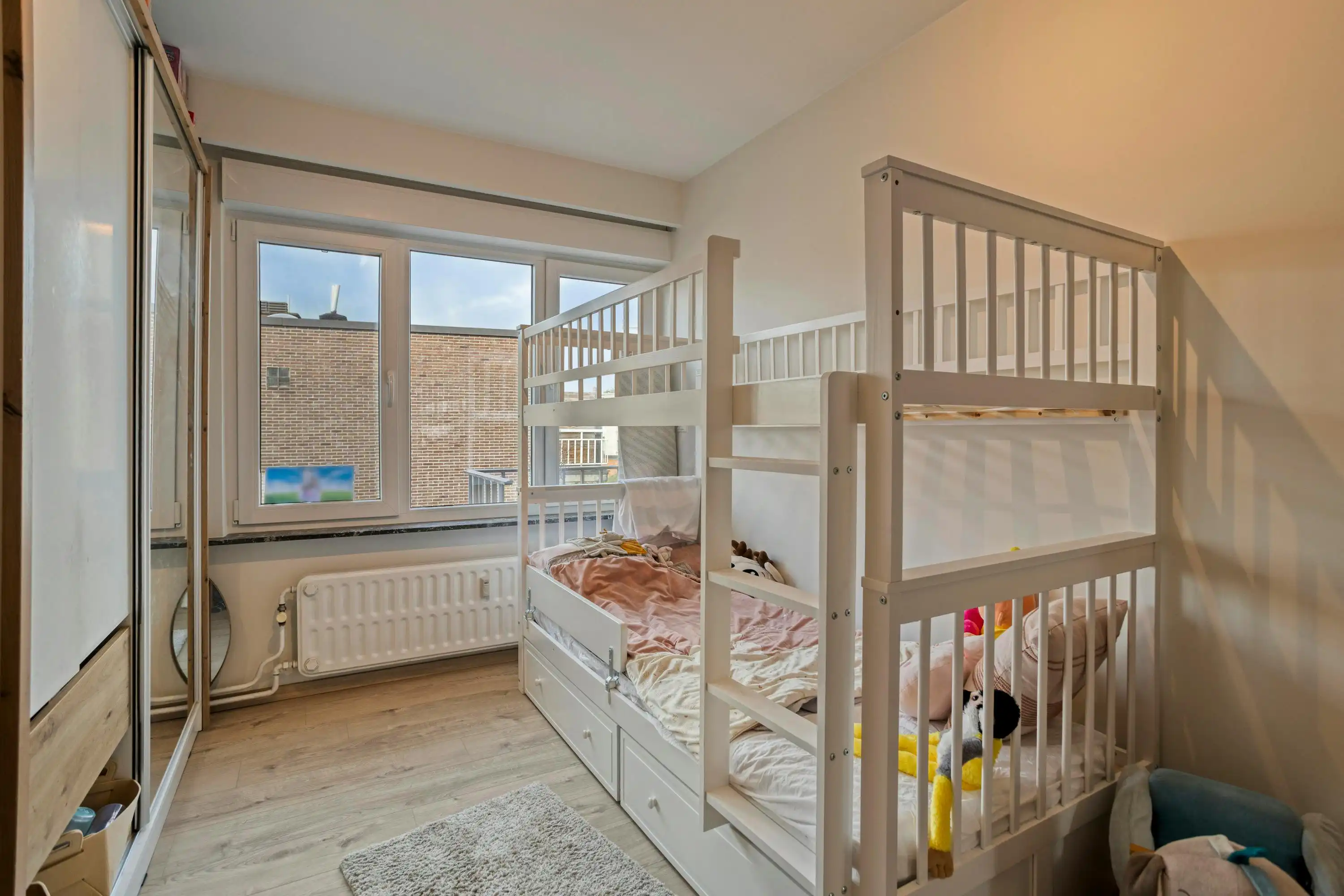 Instapklaar appartement vlakbij het Rivierenhof te koop! foto 15
