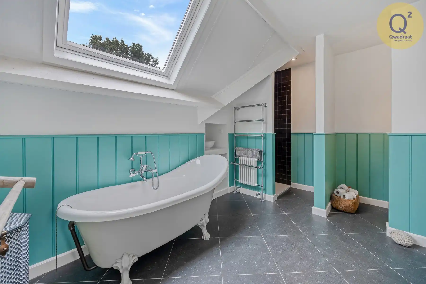 Rustig gelegen villa van met zwembad en poolhouse  foto 26