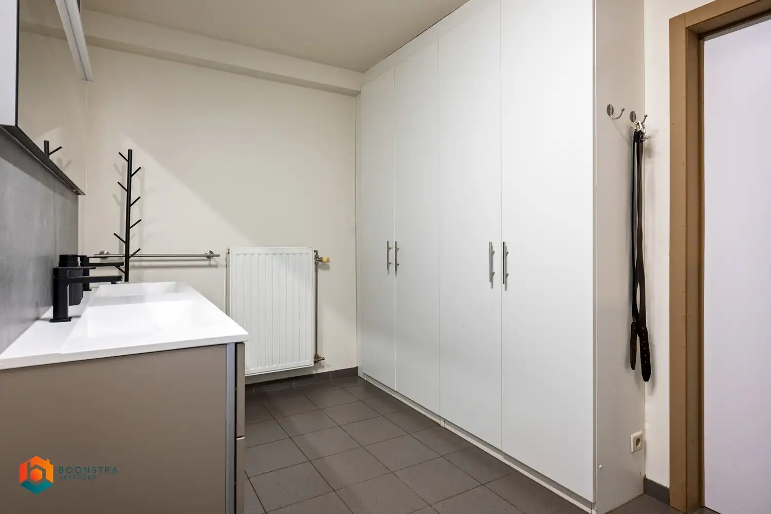 Prachtig onderhouden villa met 4 slpkrs op uitstekende locatie te Sint-Katelijne-Waver foto 11