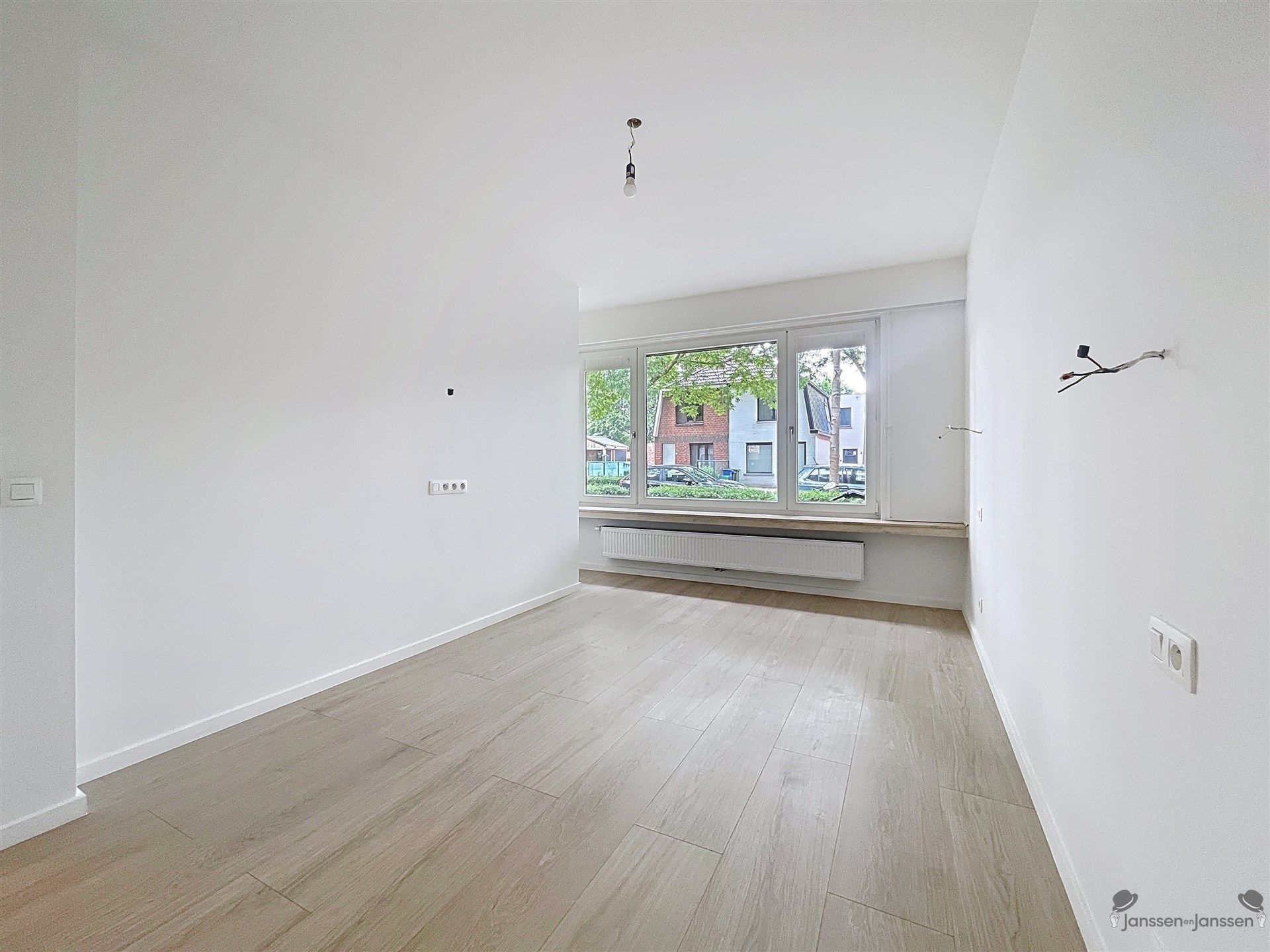 Gelijkvloers appartement met tuin én garagebox in Brasschaat foto 6
