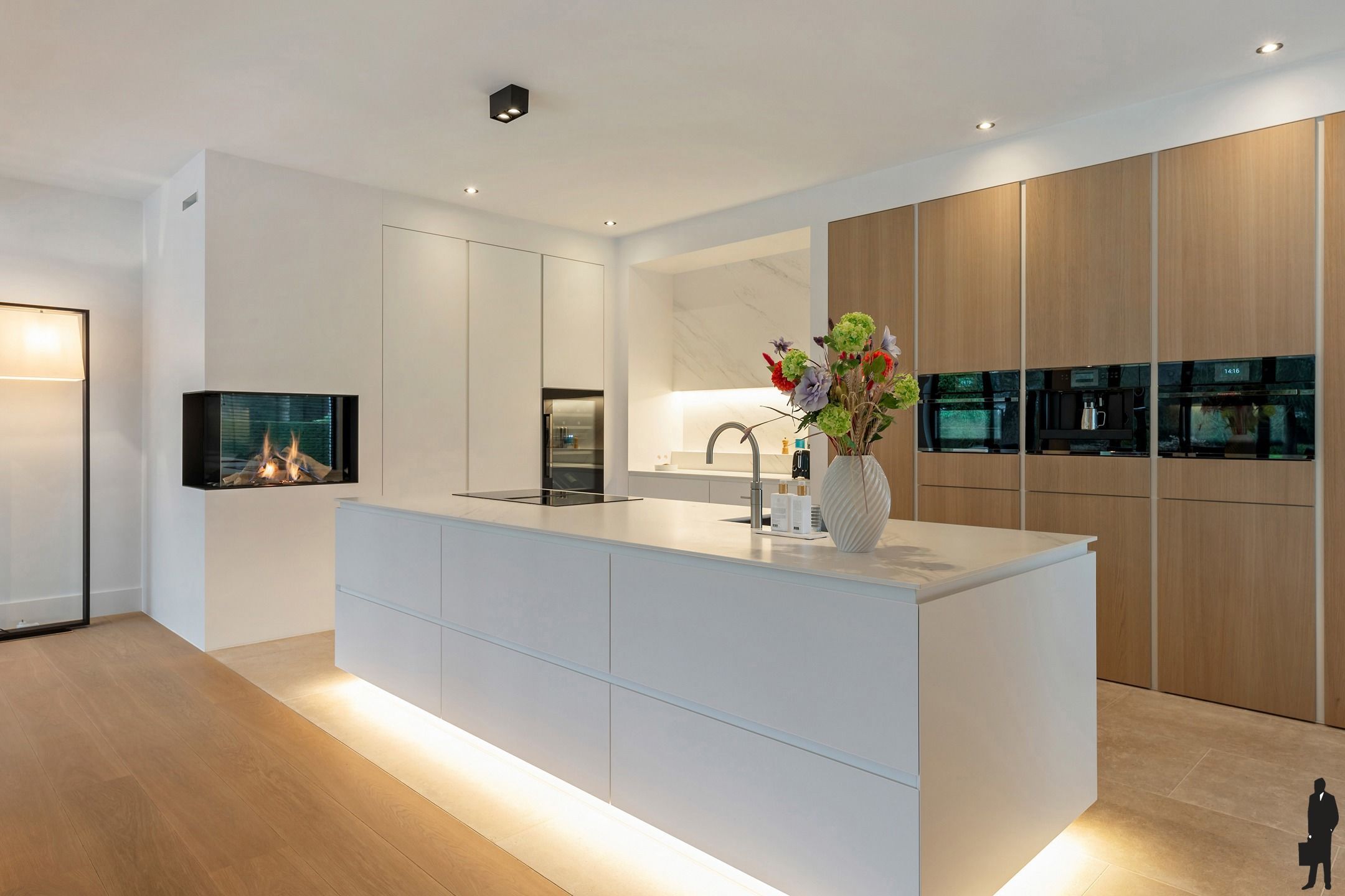 Tijdloze, volledig gerenoveerde villa te Oud-Turnhout  foto 13