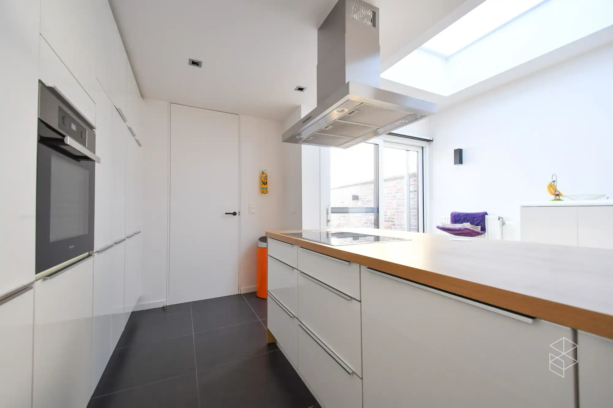 Mooie ruime instapklare woning met 2 slpk ( 3 slpks mogelijk) en koer foto 8