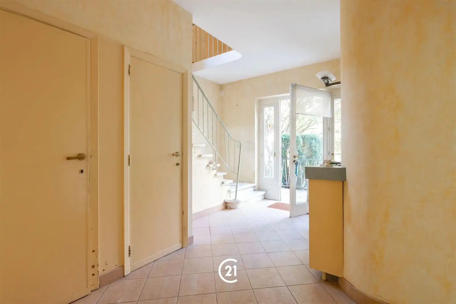 Villa op een uitstekende locatie foto 3