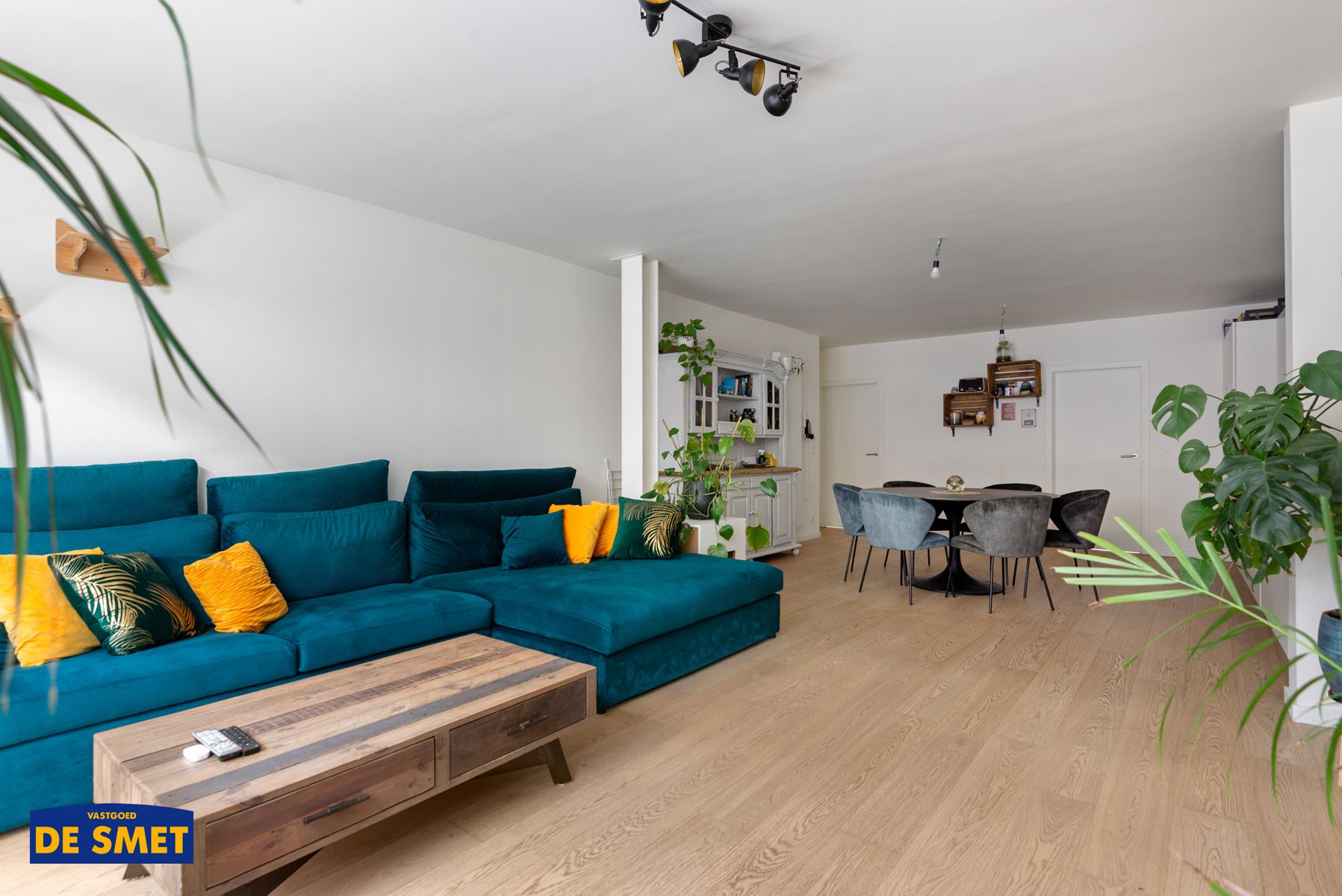 Recent appartement met lift en ruim terras pal in centrum foto 5