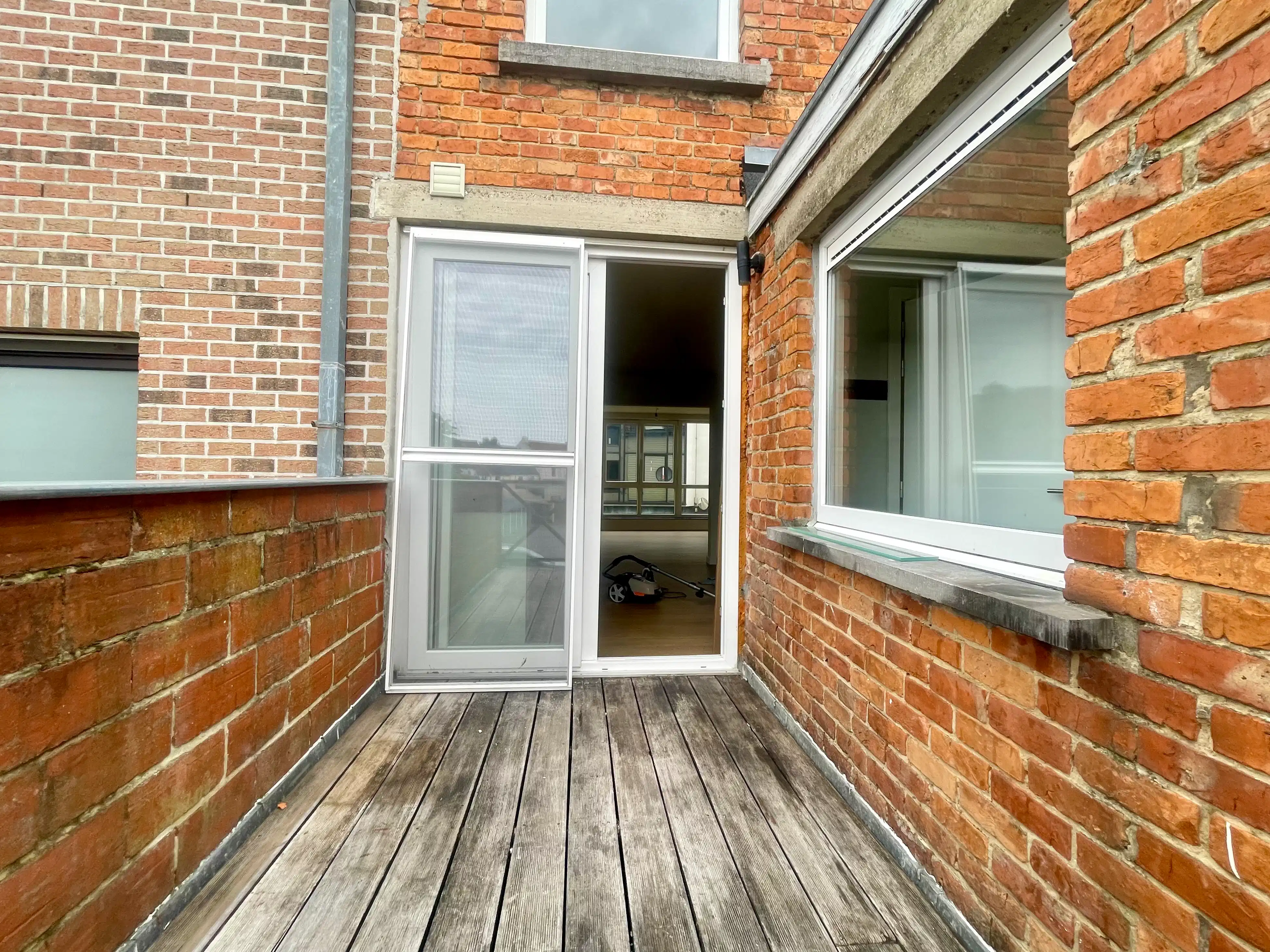 Lichtrijk duplex appartement op centrale ligging in Gent foto 17