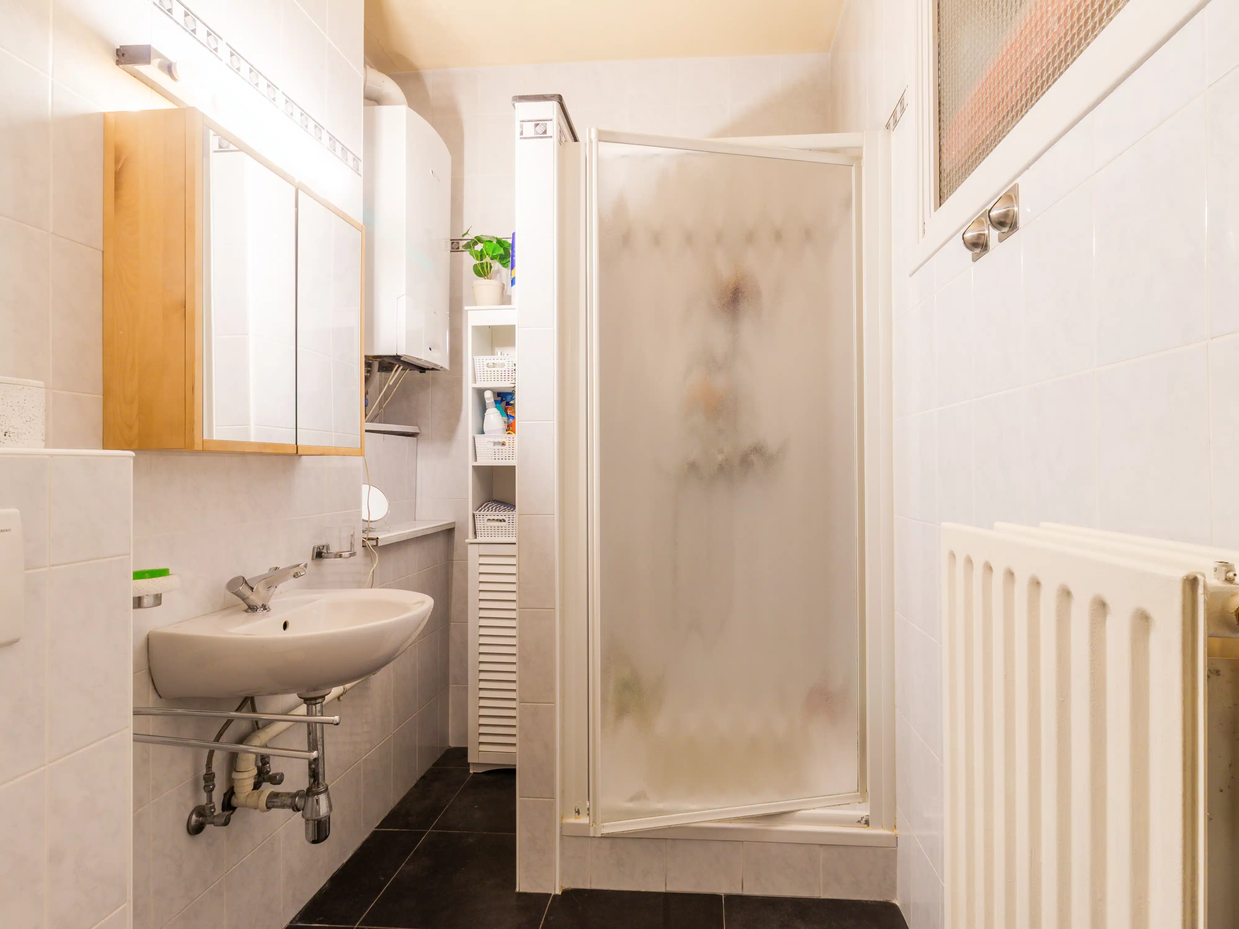 Charmant appartement met terras op het Valaar in Wilrijk foto 10