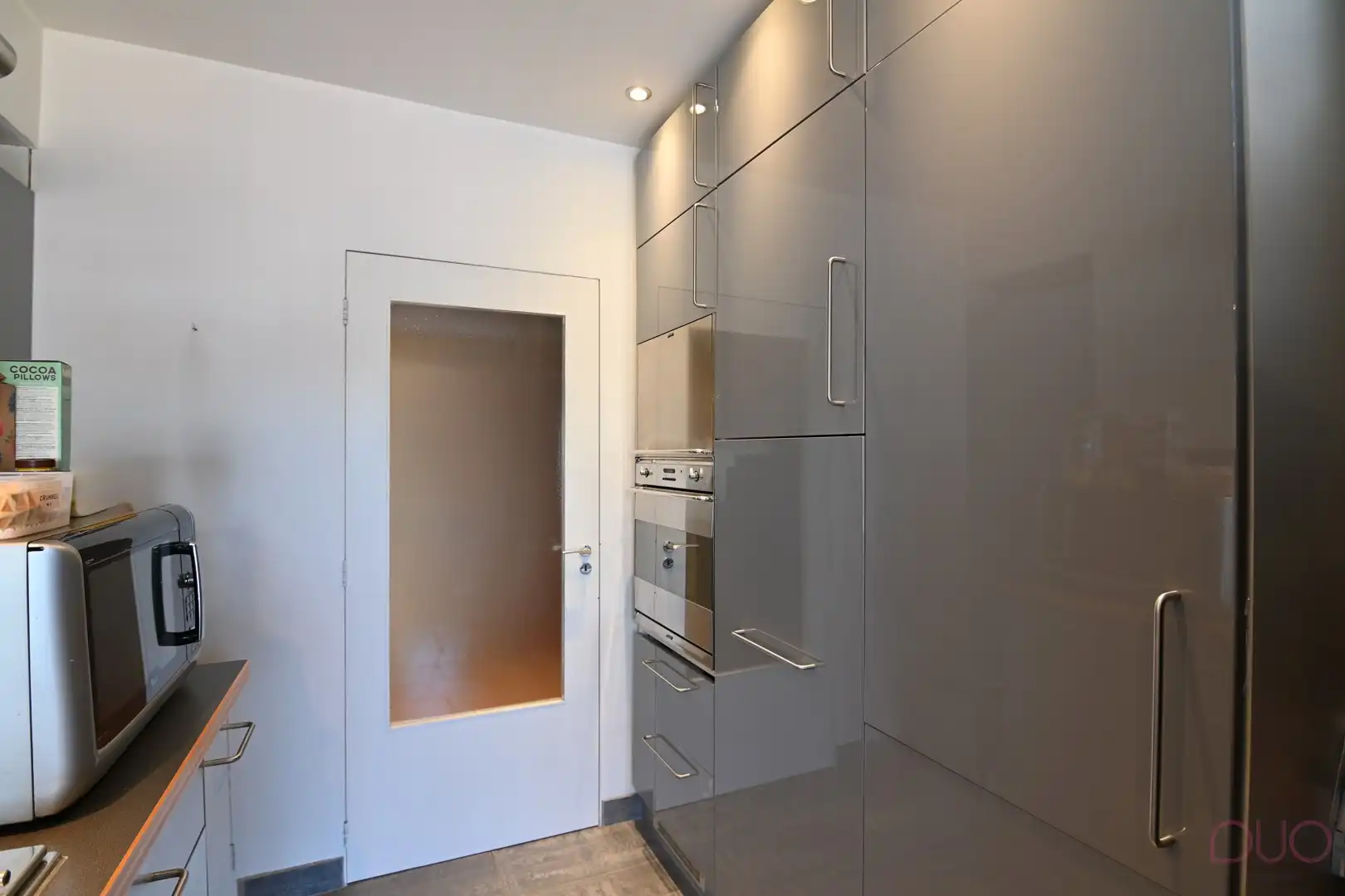 Centraal gelegen appartement met drie slaapkamers en terras foto 8