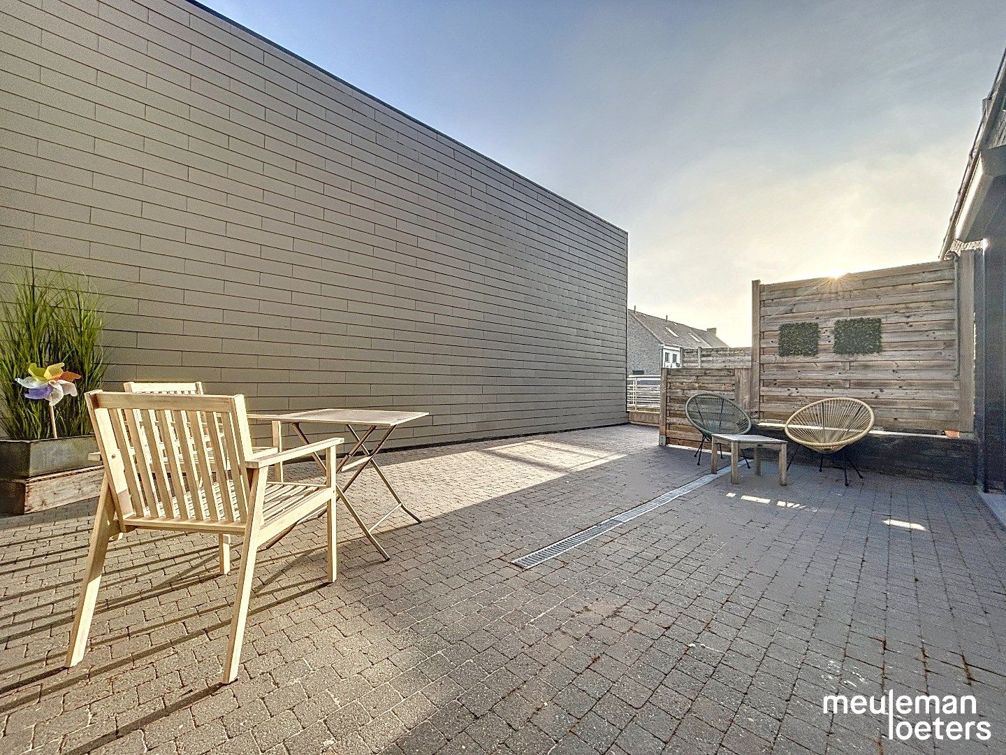 Gelijkvloers appartement met terras foto 7