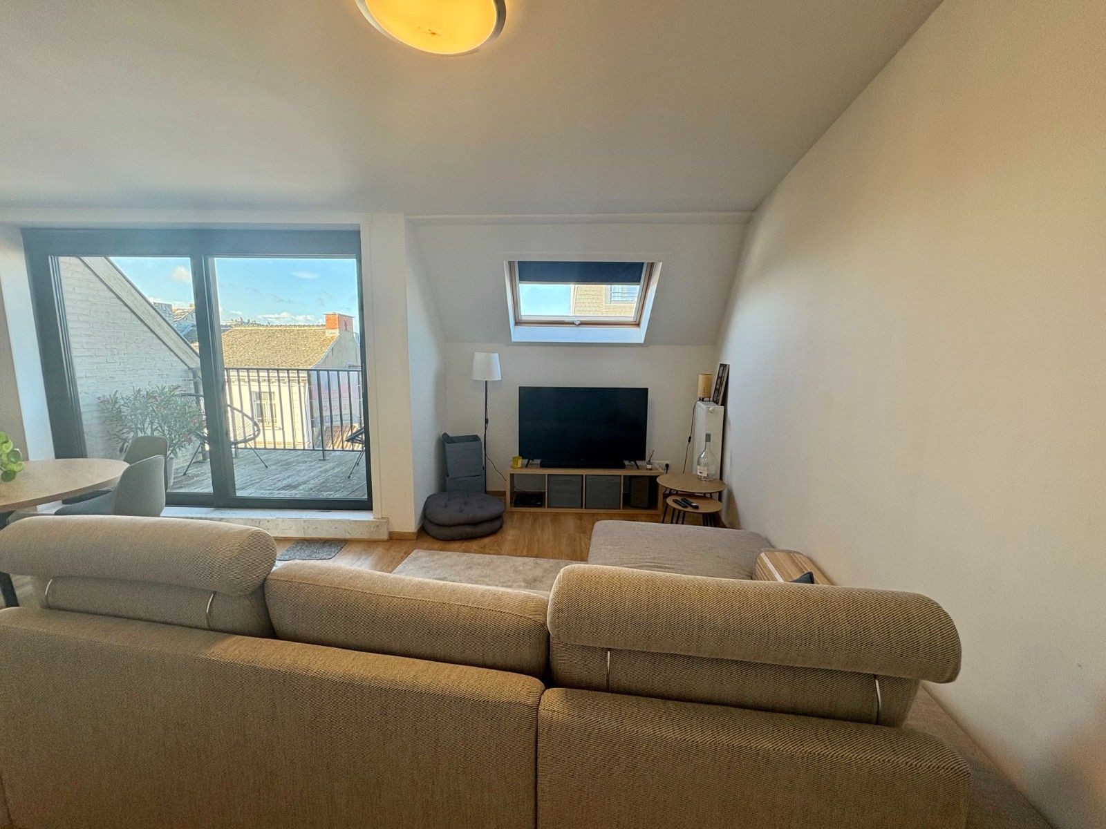Duplexappartement in hartje Deinze foto 3