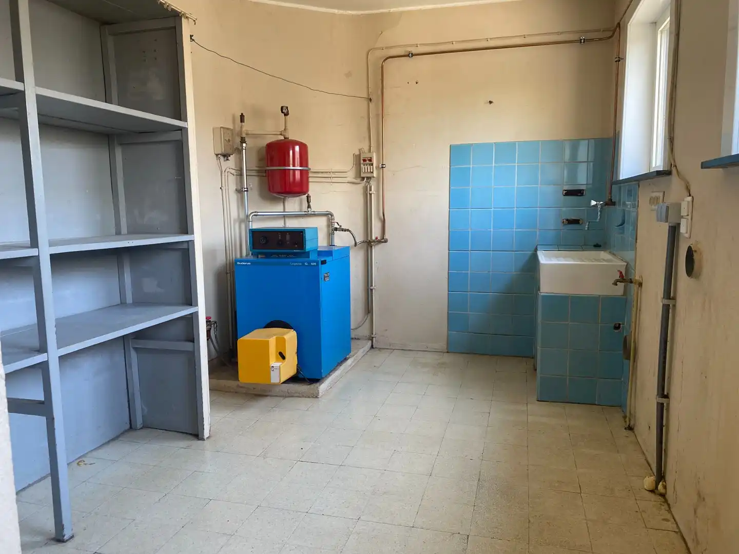 Karaktervolle halfopen woning met zonnige tuin in Balgerhoeke foto 8