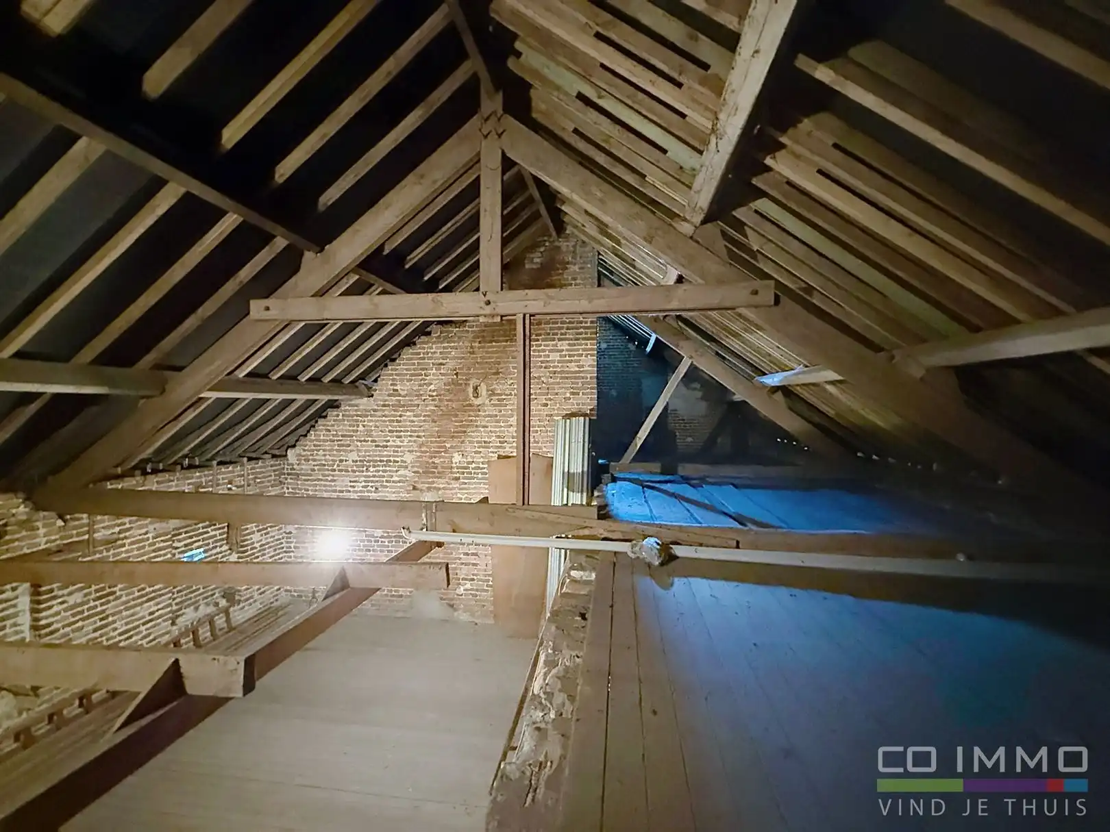 Voormalige hoeve met aanbouw en tuin, 26a 01ca foto 60