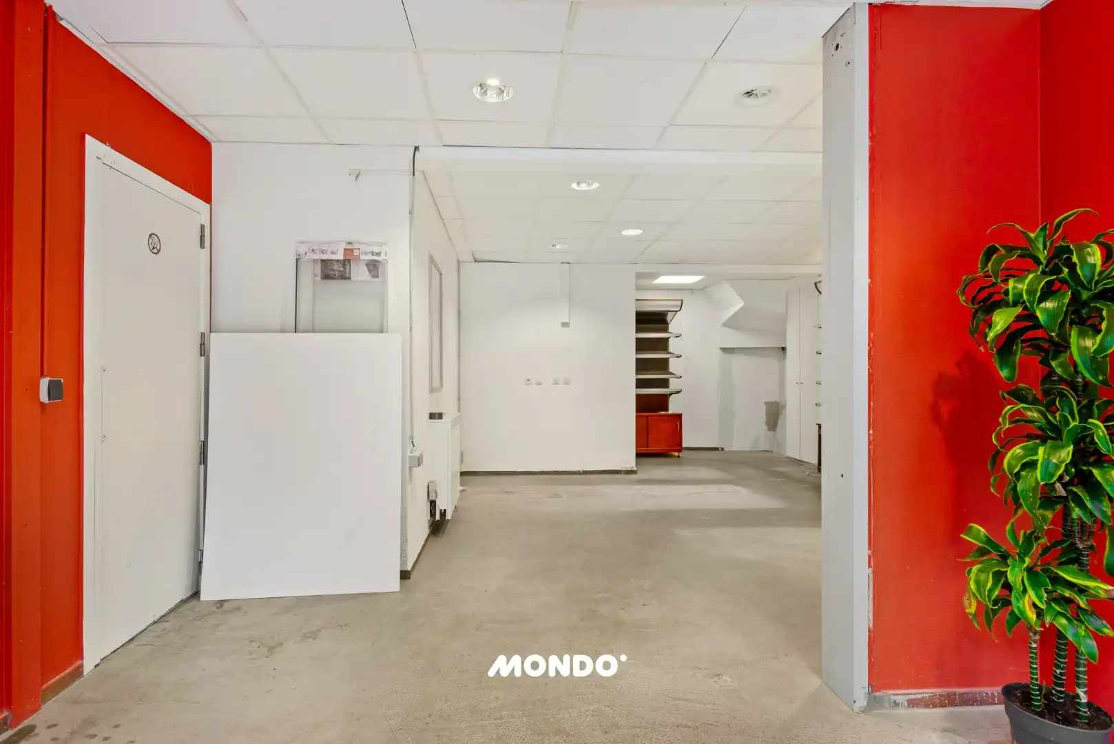 Kantoor- of winkelruimte n het centrum van Wolvertem (Meise) foto 8