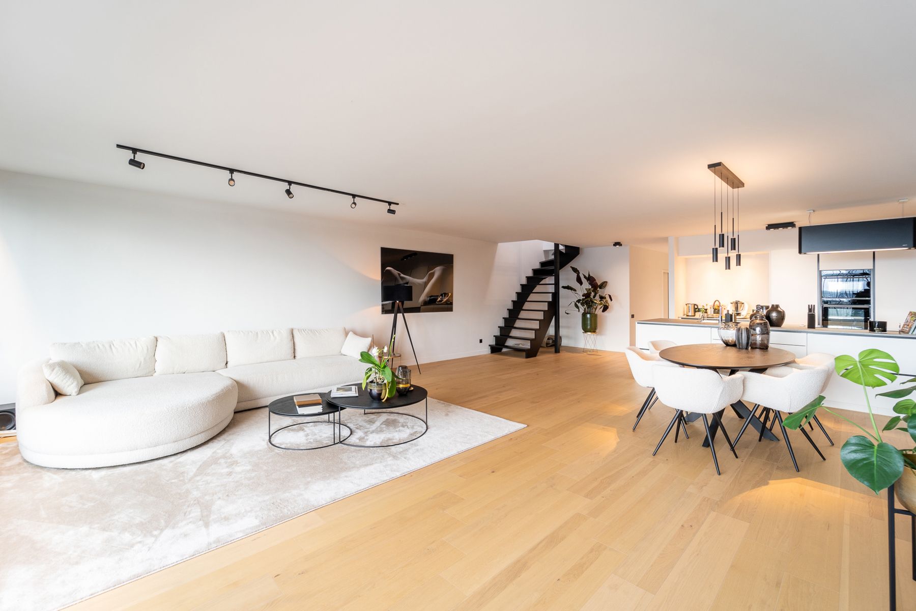 Appartement te huur Desguinlei 90/15 - 2018 Antwerpen