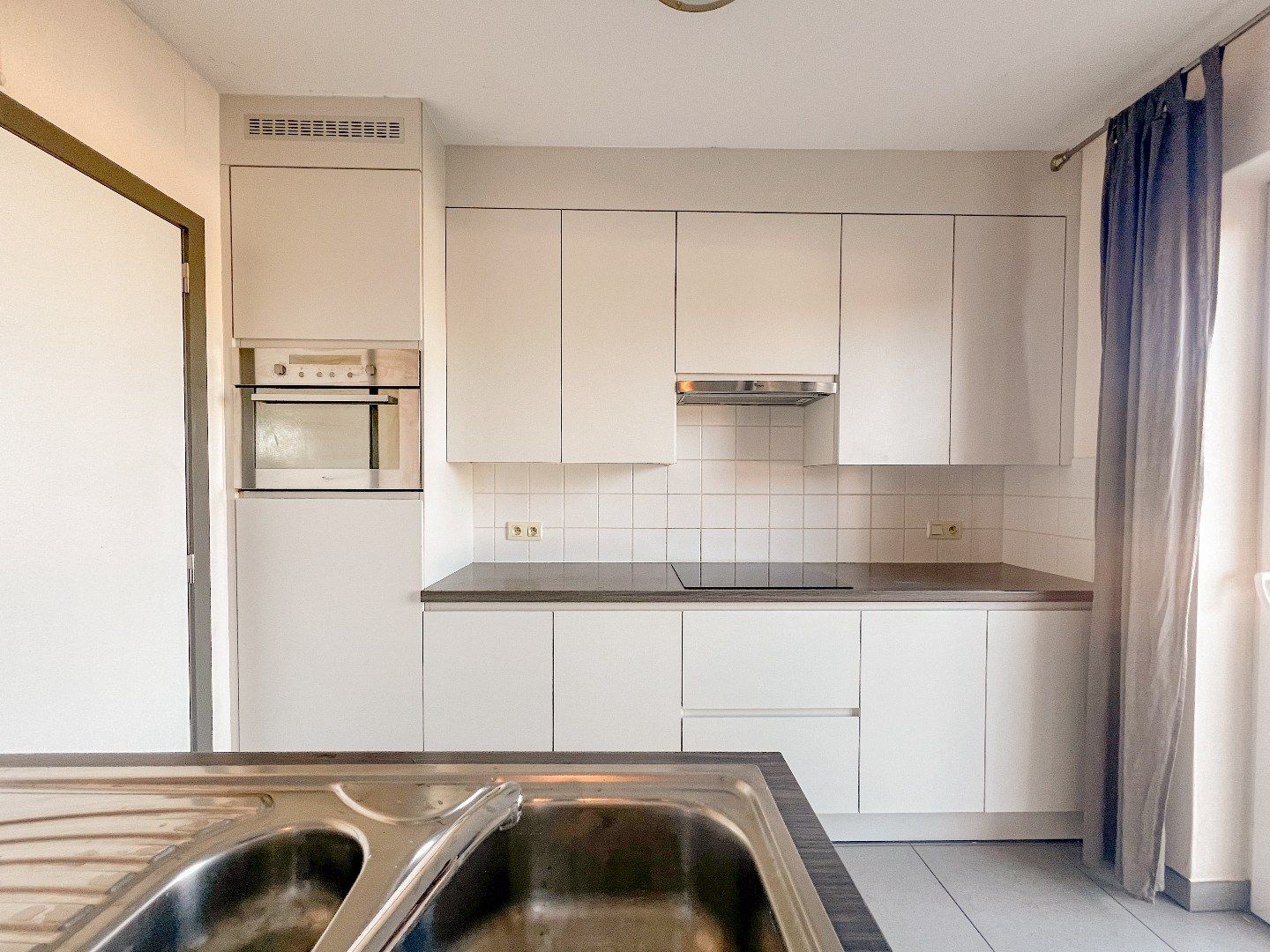 Prachtig gelegen 2 slaapkamerappartement met 2 terrassen foto 9