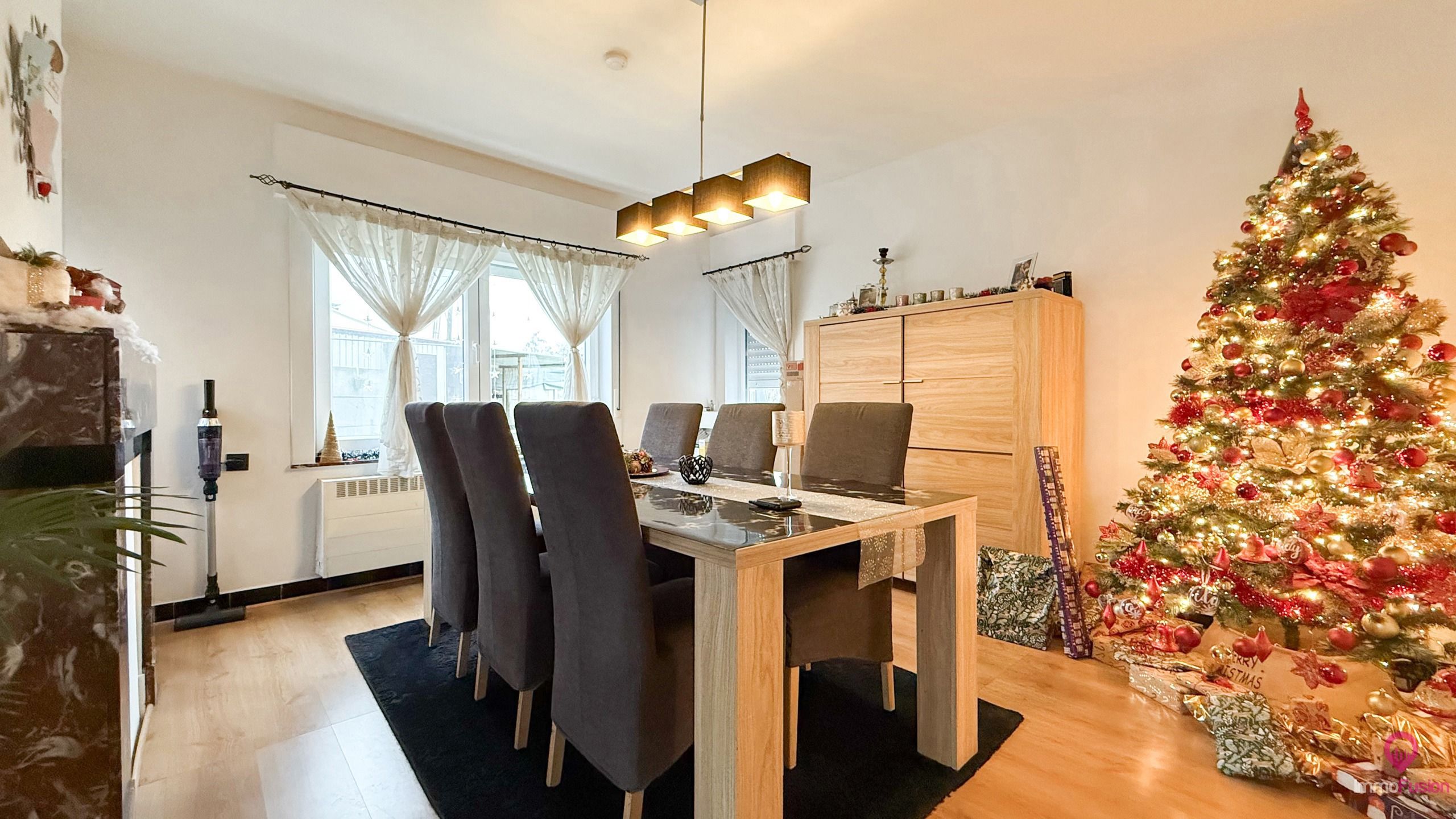 Instapklare woning met praktische indeling gelegen te Halen! foto 6