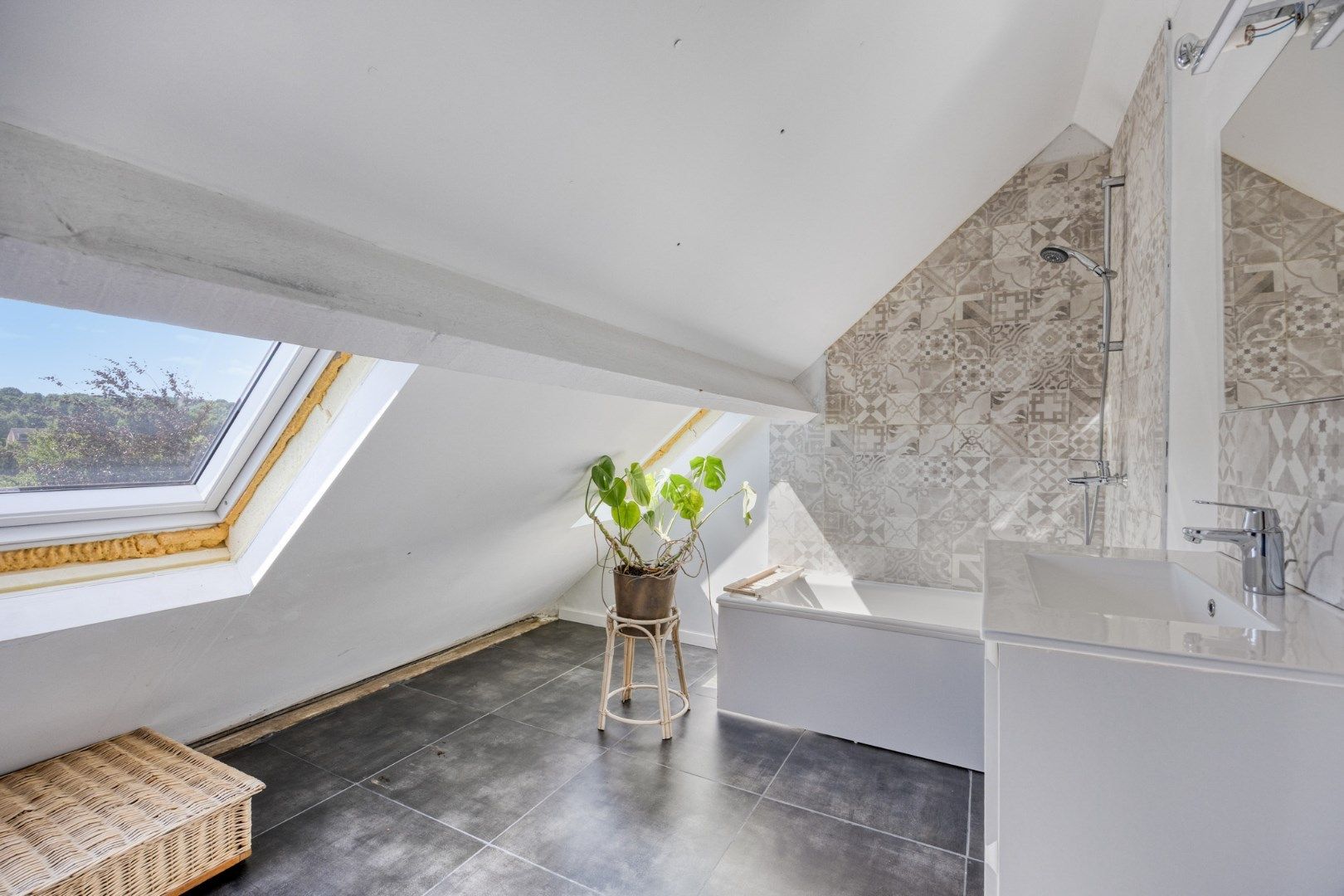 4 gevel VILLA met 3 slaapkamers + bureau, ruime tuin – 1652 ALSEMBERG (BEERSEL) foto 23