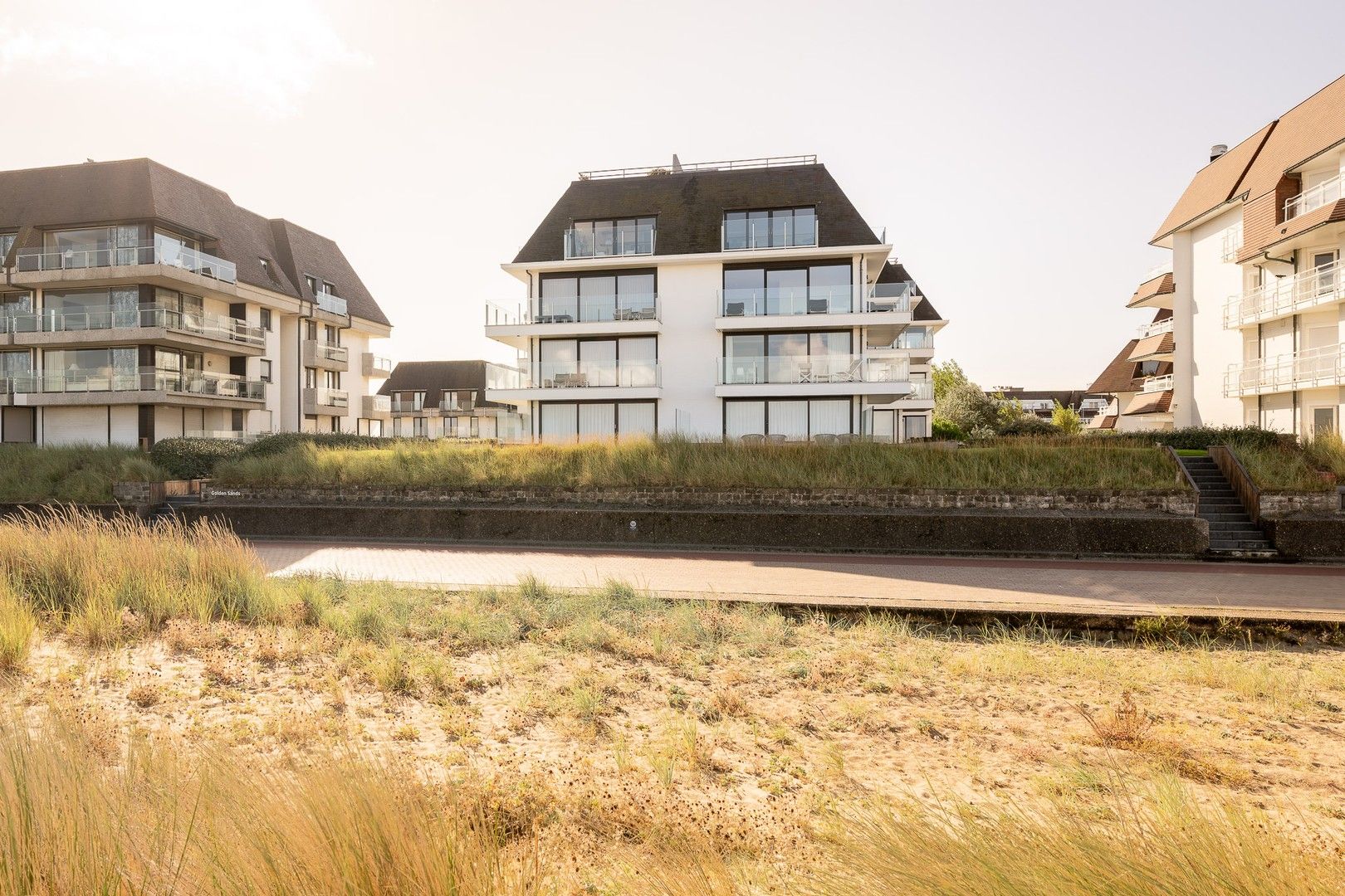 Stijlvol 1-slaapkamerappartement op de Wandeldijk foto 26