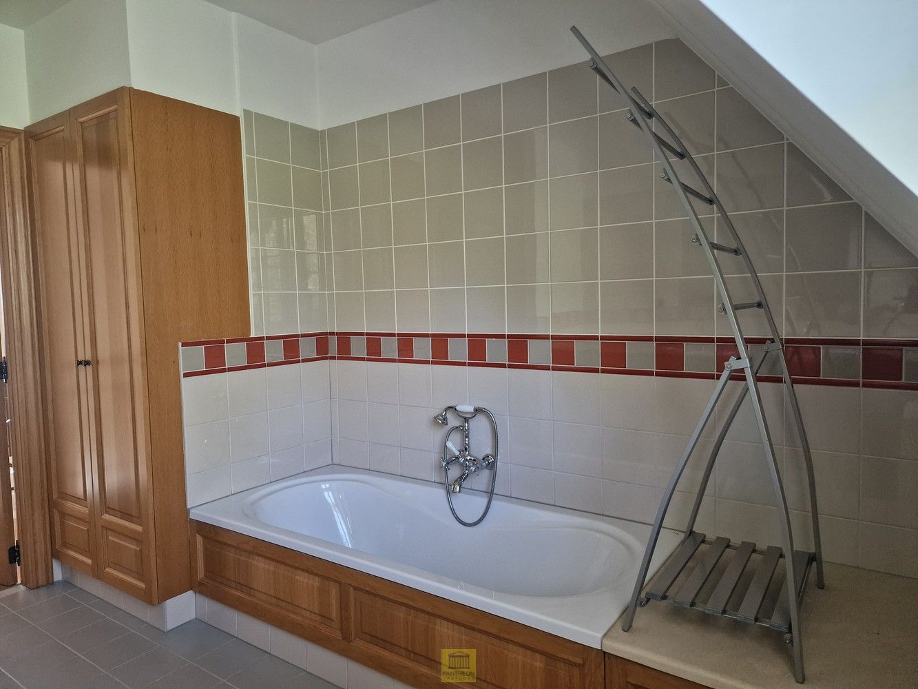 Exclusieve villa te huur in Moorsel (Aalst) – Ruimte, comfort en klasse in een unieke omgeving foto 22