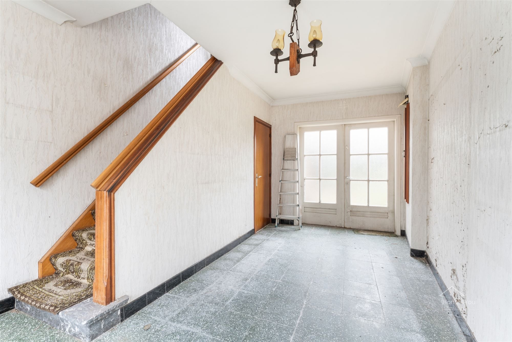 Ruime rijwoning met potentieel op het dorp!  foto 13