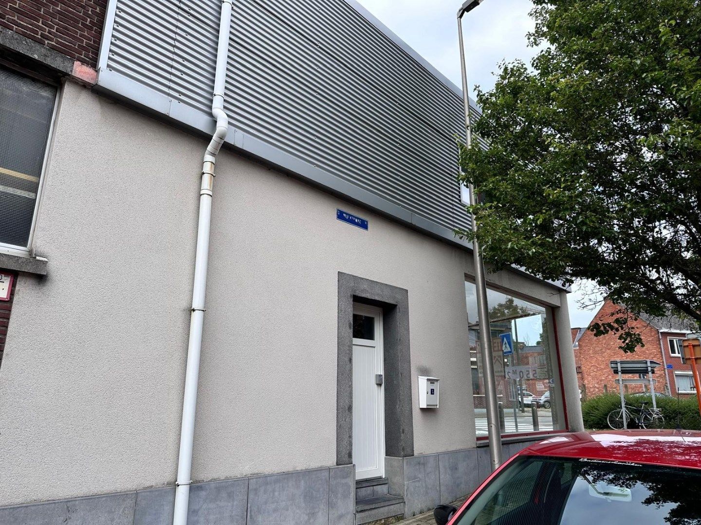 Goed onderhouden appartement met 2 slaapkamer te Tongeren foto 3