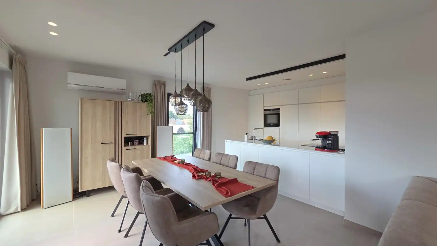 Luxe penthouse op toplocatie in Bree foto 12