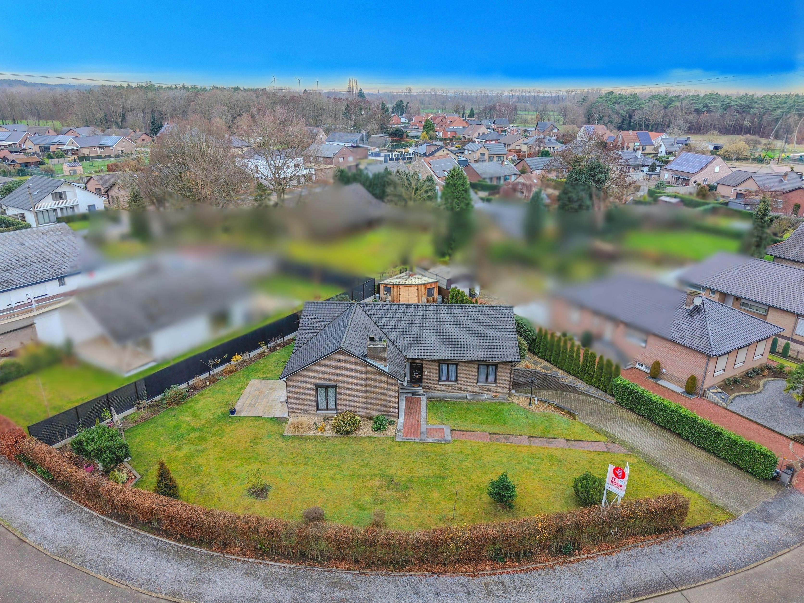 Hoofdfoto van de publicatie: Ruime gezinswoning te koop op een perceel van 10a 34ca in Rotem