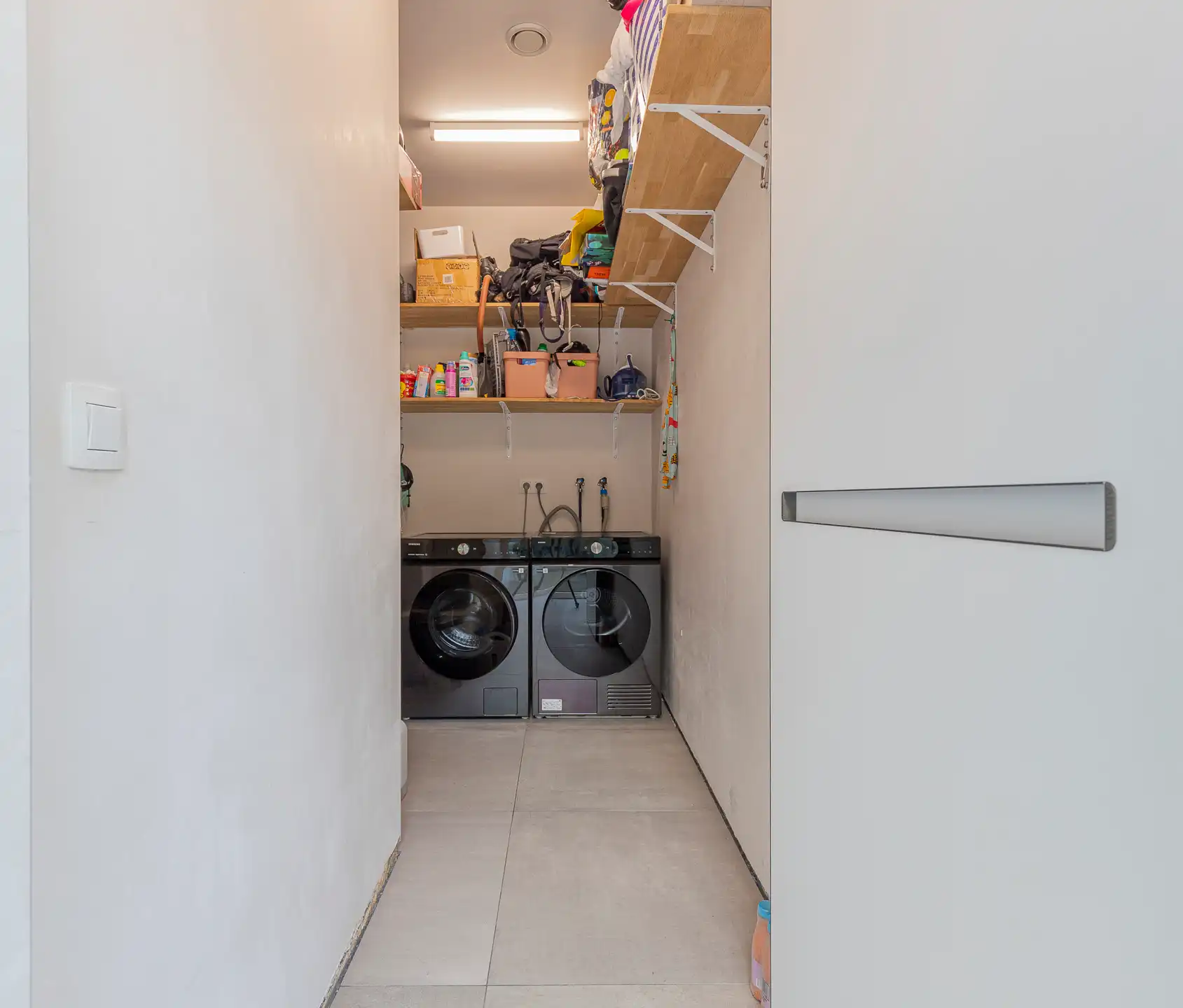 HERZELE - Recent gerenoveerde woning op centrale locatie  foto 12