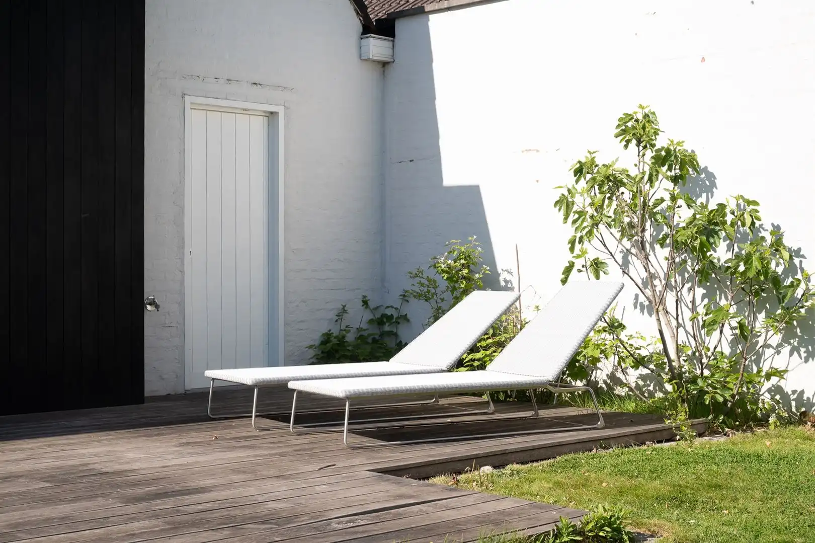 Instapklare woning met grote tuin foto 3