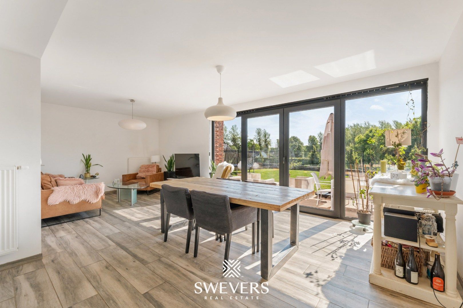 Recente, instapklare en energiezuinige woning op rustige straat te Kortessem foto 6