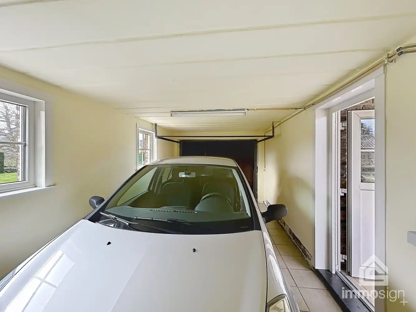 Charmante gezinswoning met landelijke uitstraling te Molenbeersel! foto 49