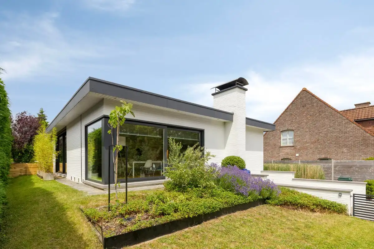 Gelijkvloerse villa op 804m² te koop in Gullegem!  foto 23